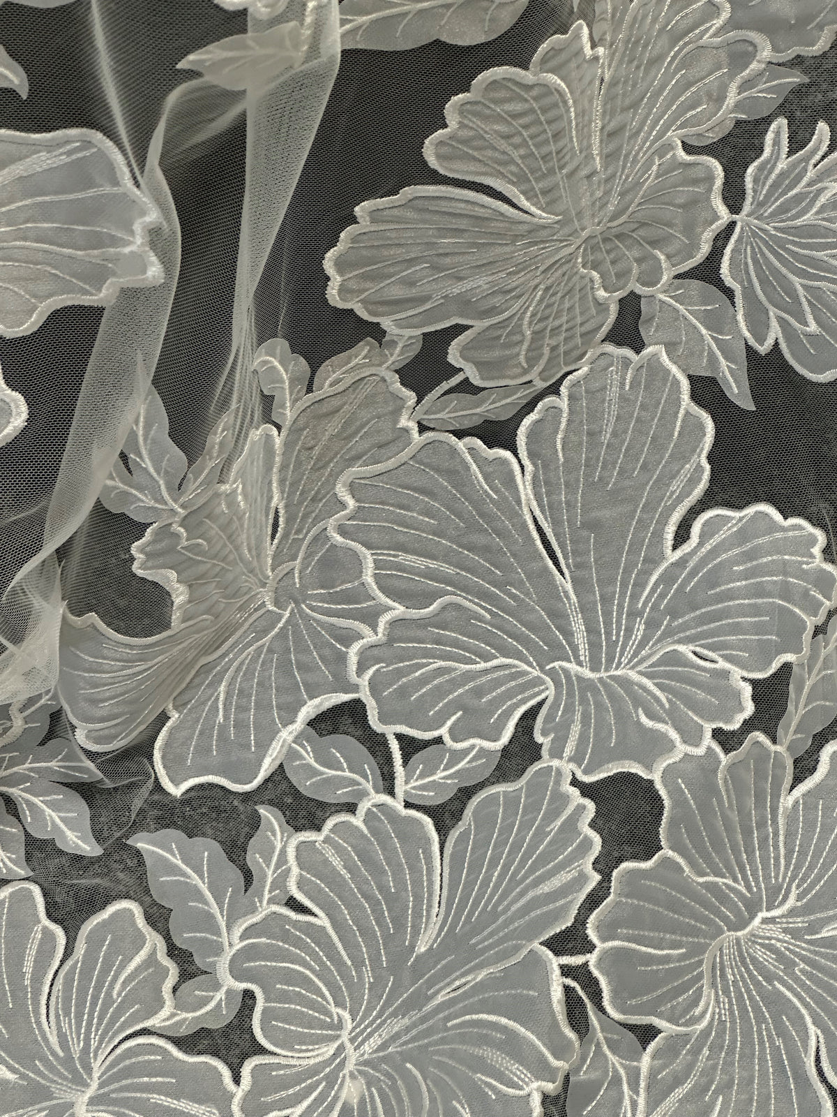 Elfenbeinfarbene Blumenspitze – Calypso