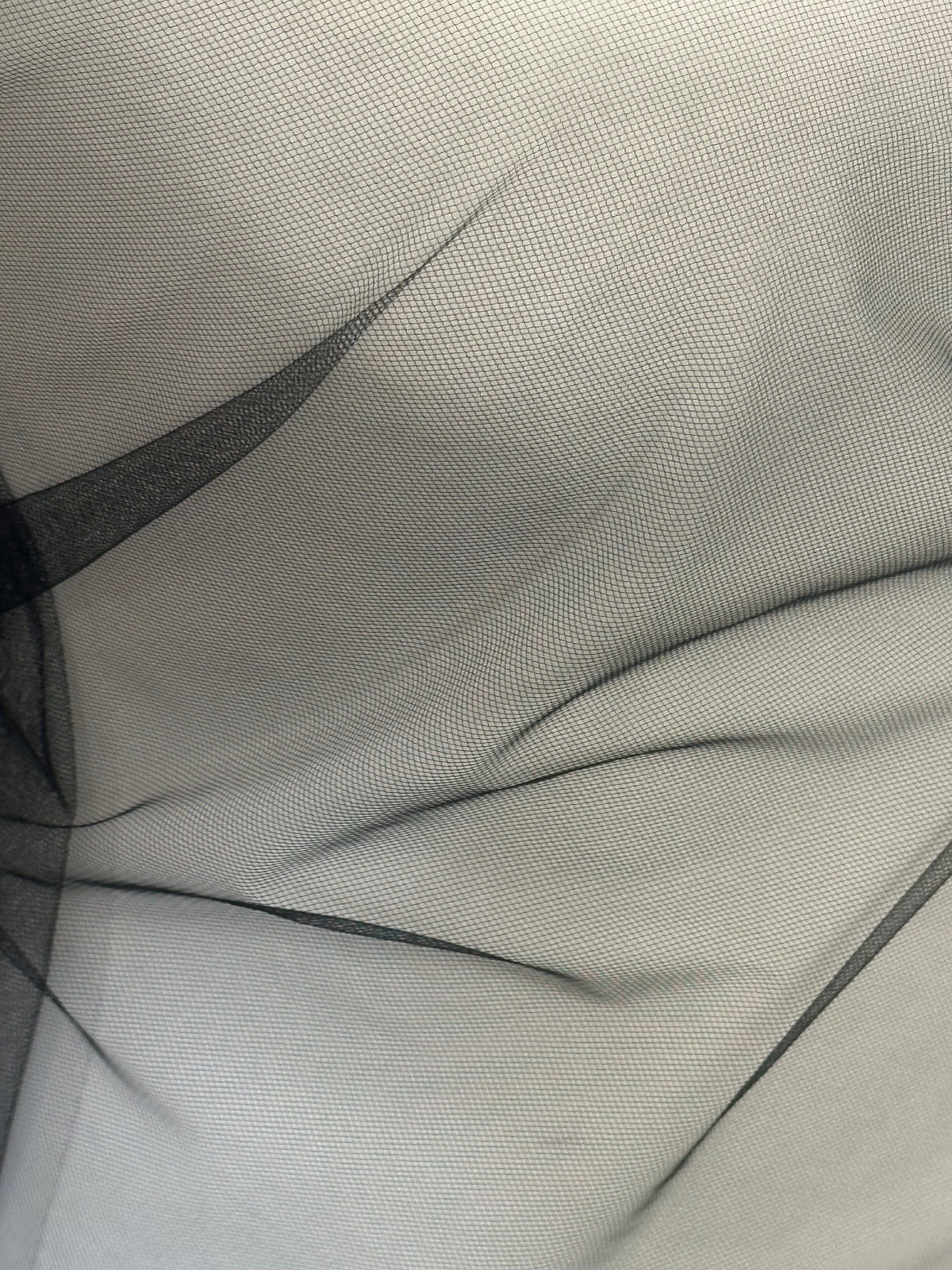 Schwarzer Tüll für Schleier – Climax