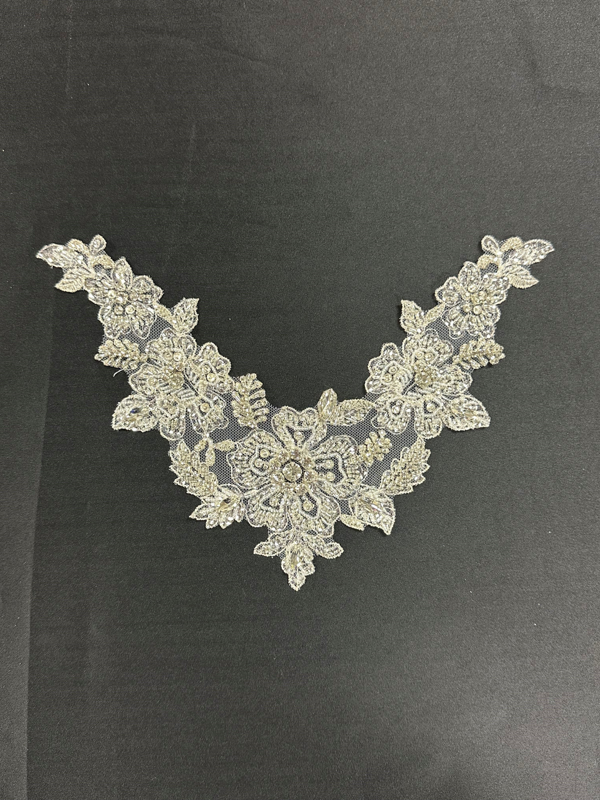 Kristallstickerei - Gib (CF AP 2387)