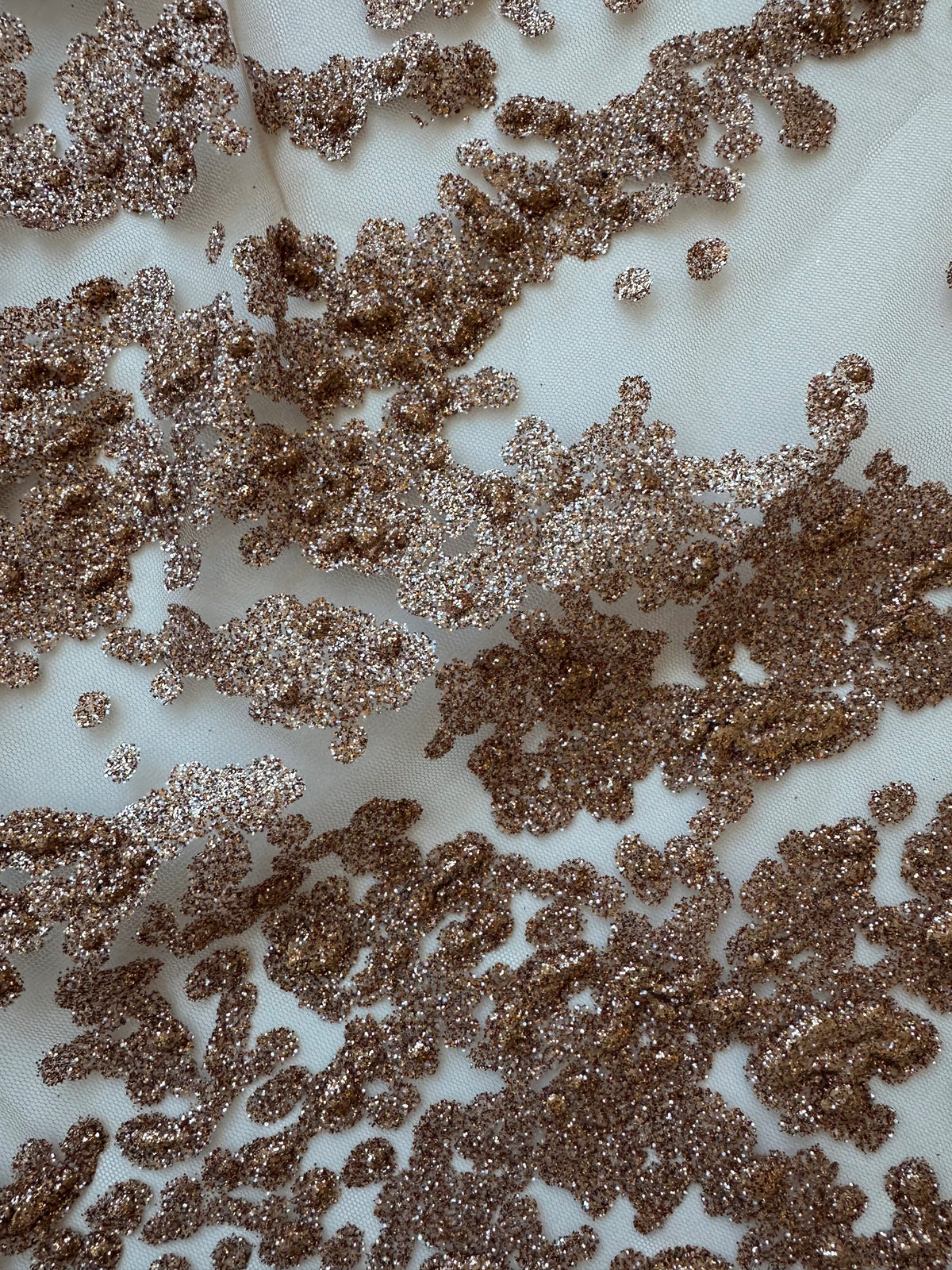 Bronzener Glitzertüll – Colby