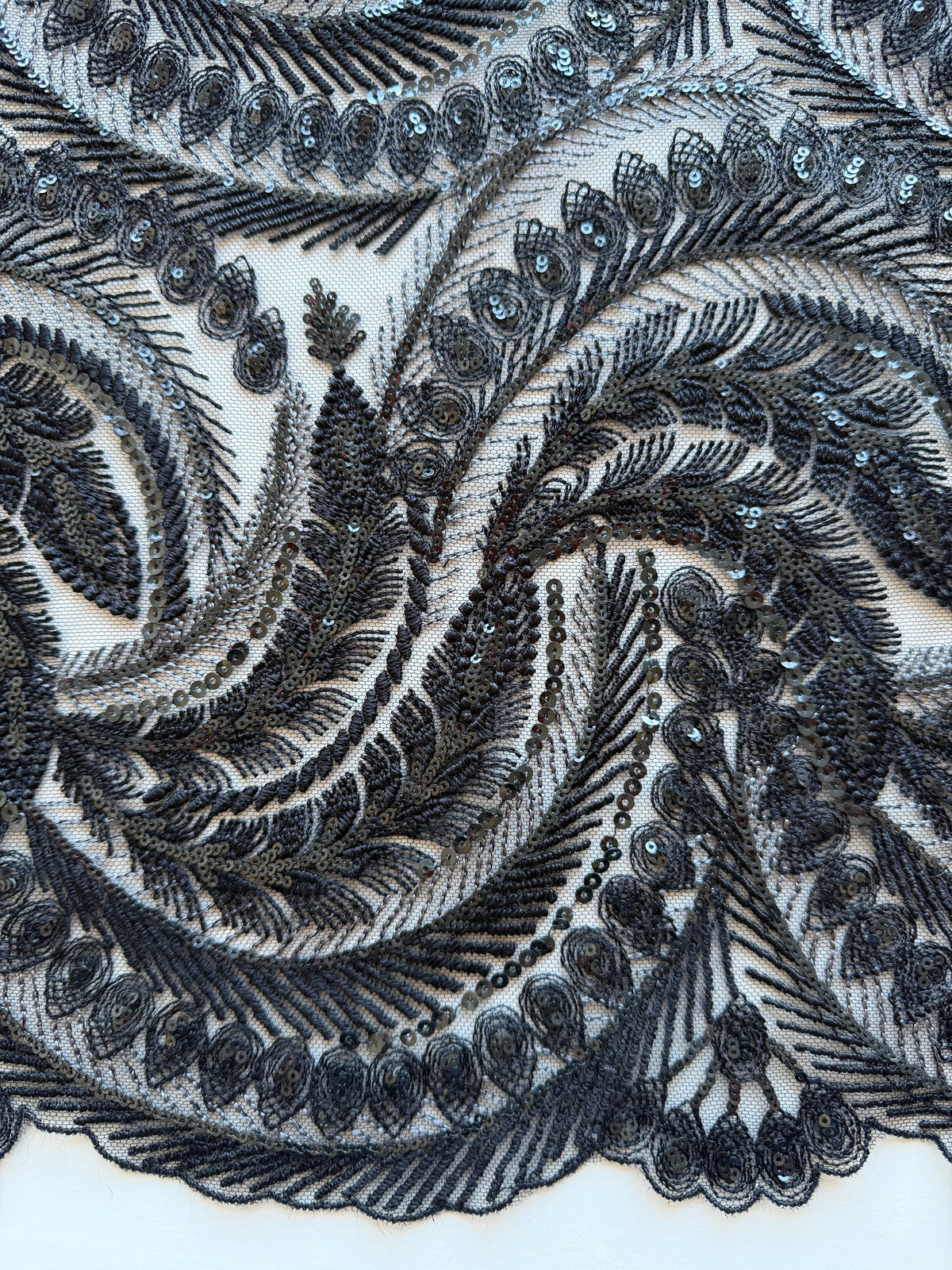 Schwarze Paillettenspitze - EB3048