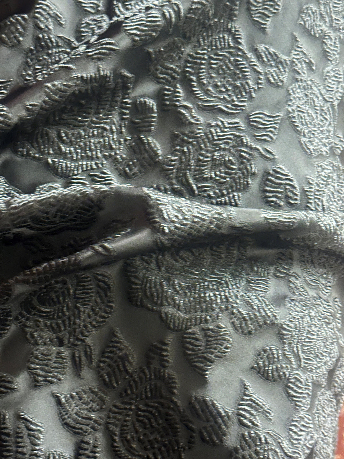 Schwarzer Jacquard-Brokat - Blume