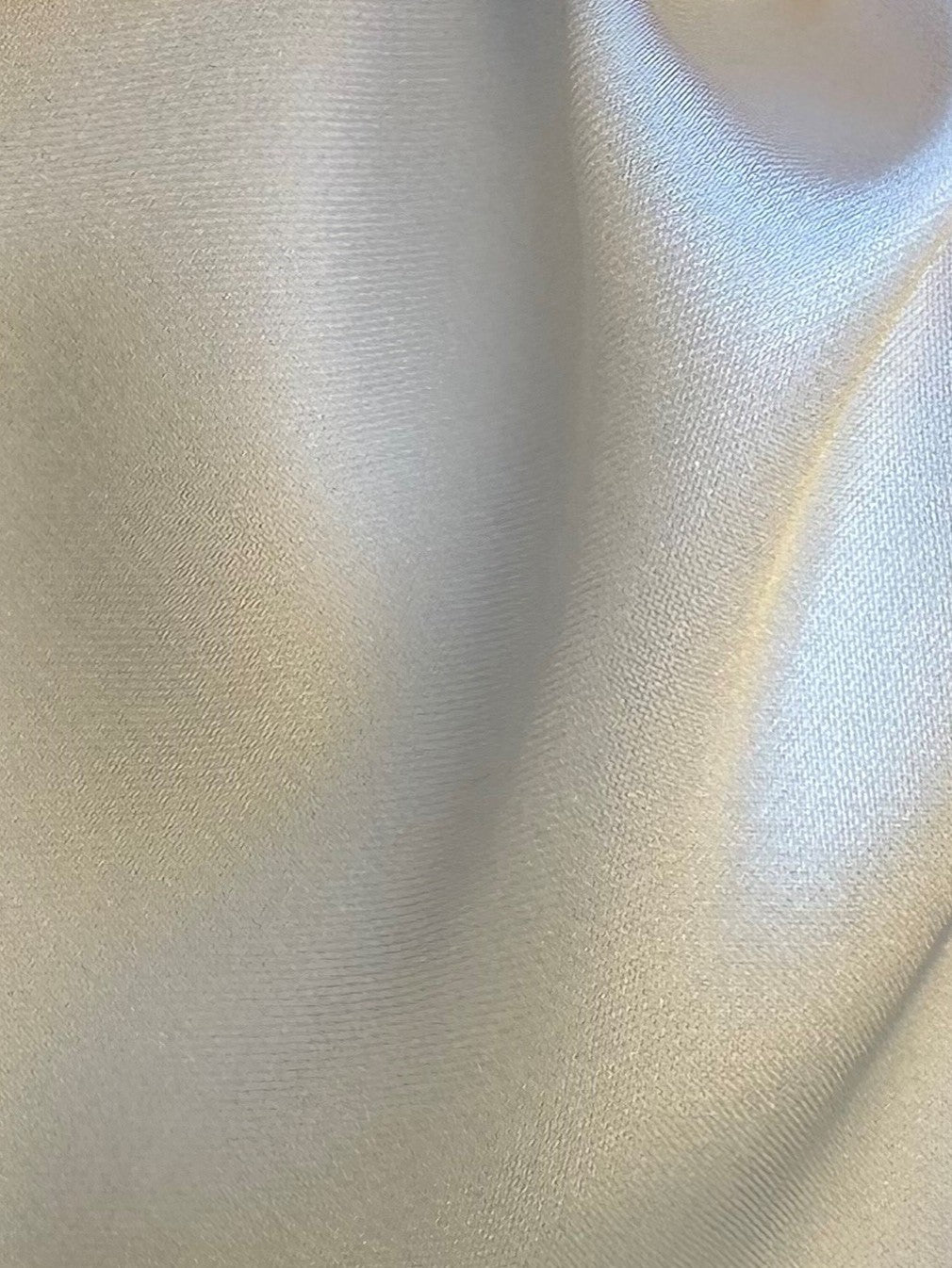 Elfenbeinfarbenes recyceltes Polyester – Reclaim