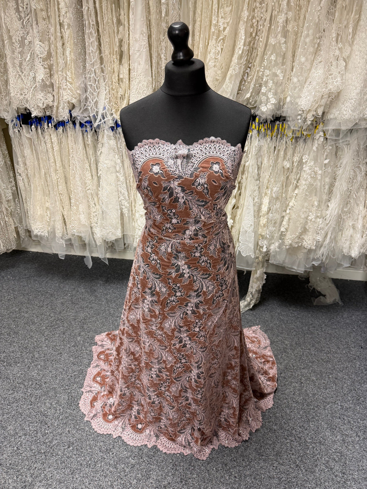 Nerz 3D-Samtspitze - EB3023