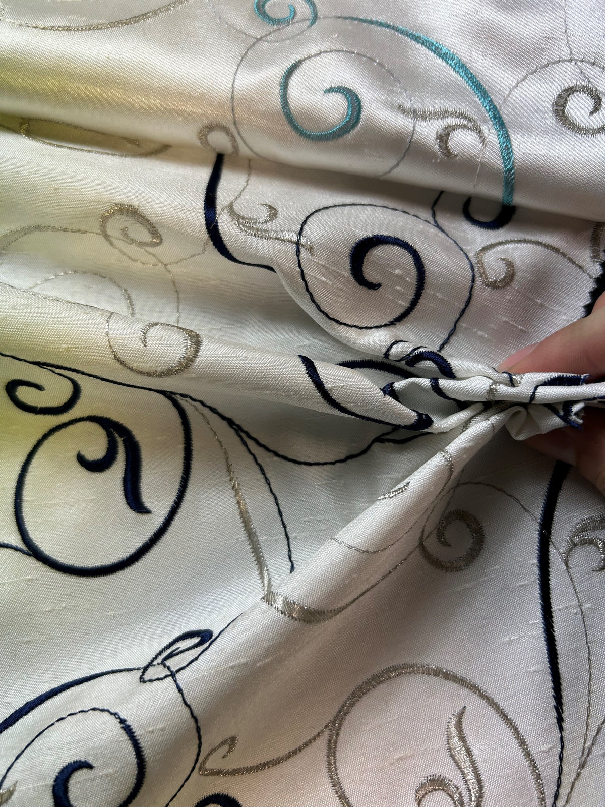 Marineblauer Westenstoff auf Elfenbein - Chicago