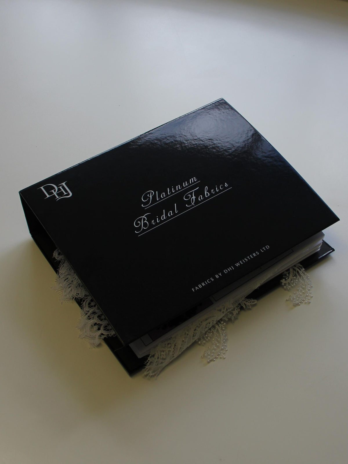 Musterbuch - Brauttüll