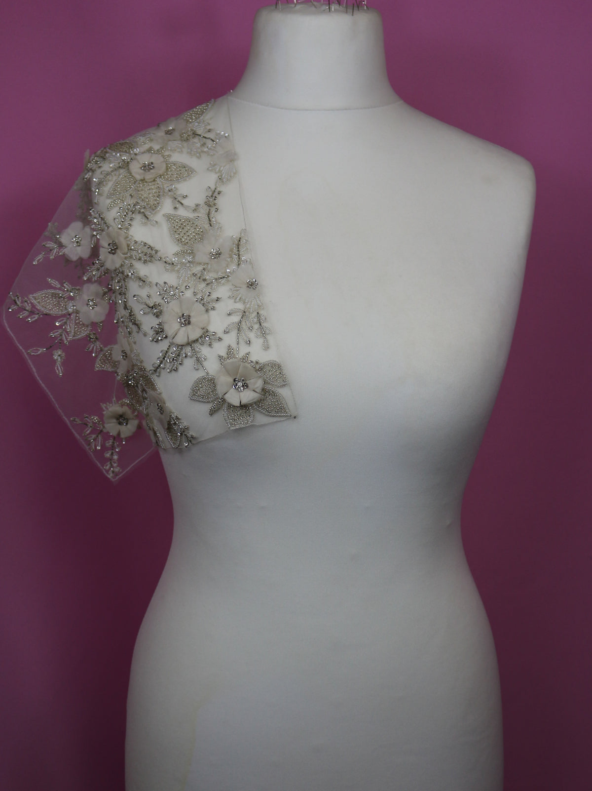 Kristall-Miedermotiv – Ehrfurcht