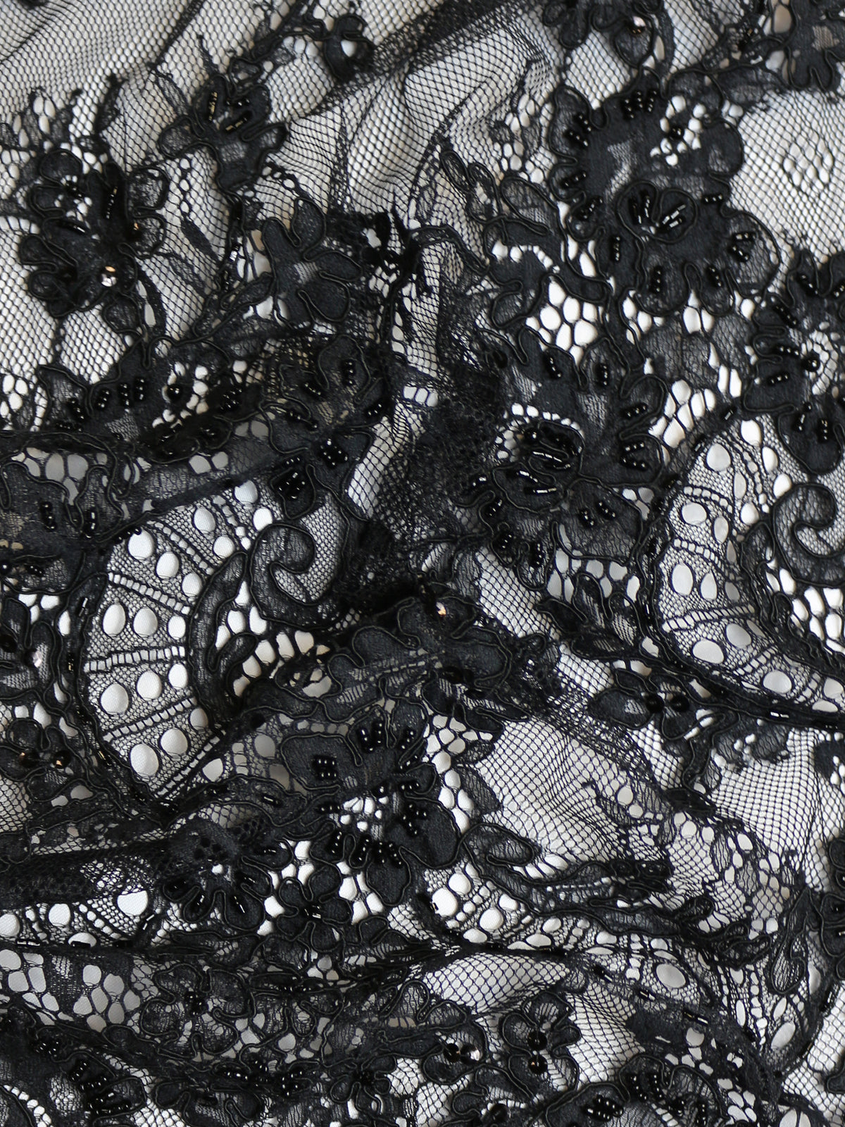 Schwarze Perlenspitze – Ebenholz