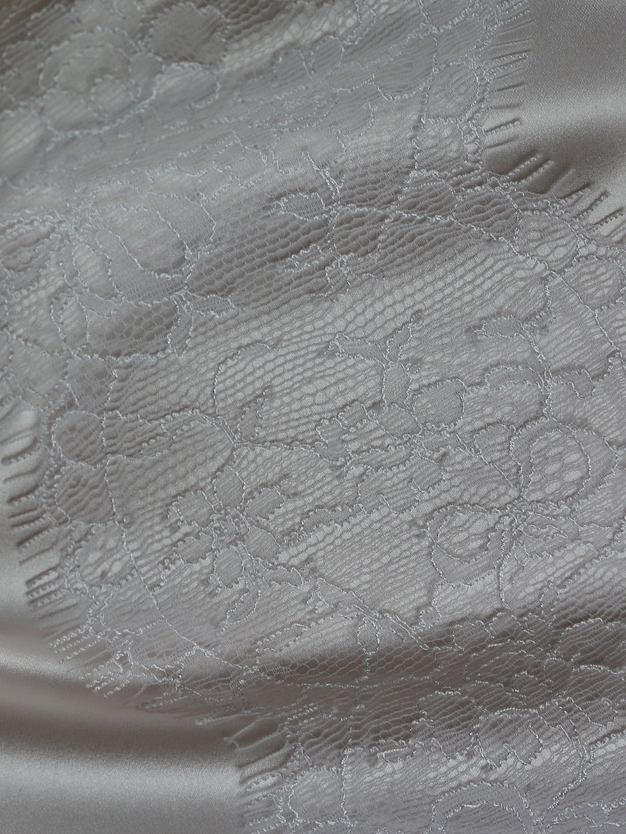 Weißer Chantilly-Spitzenbesatz – Francesca