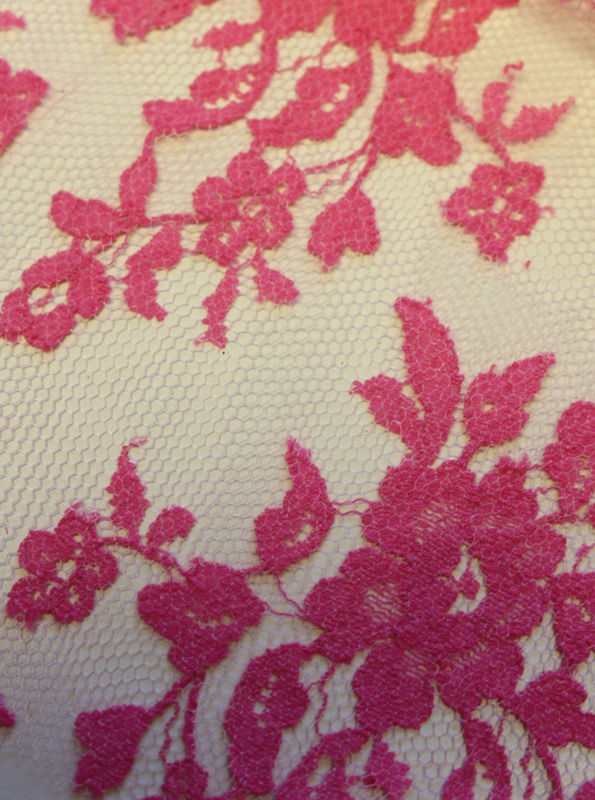 Leidenschaftliche rosa Spitze – Eleanor