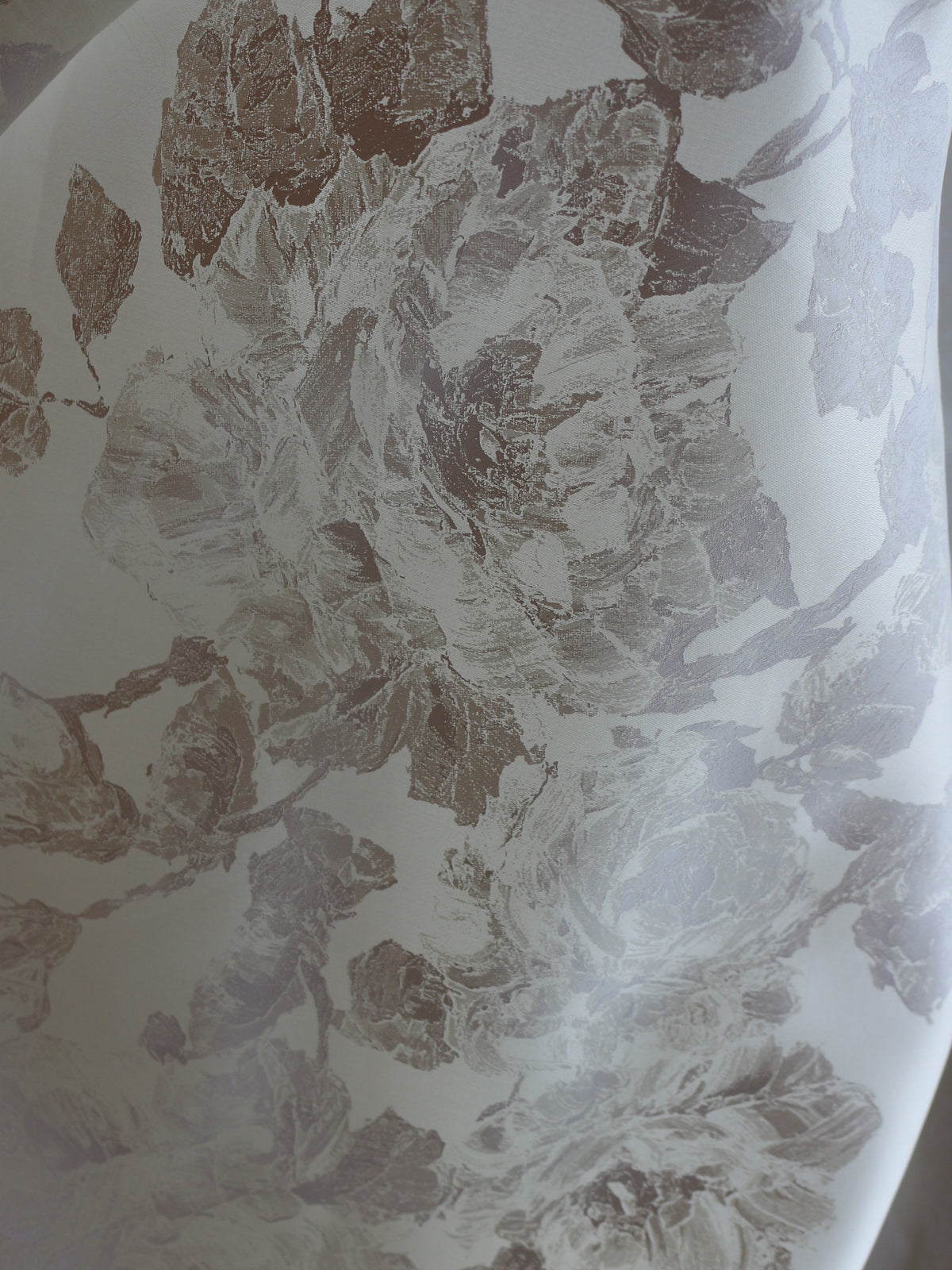 Elfenbein bedruckter Seidensatin – Marcia