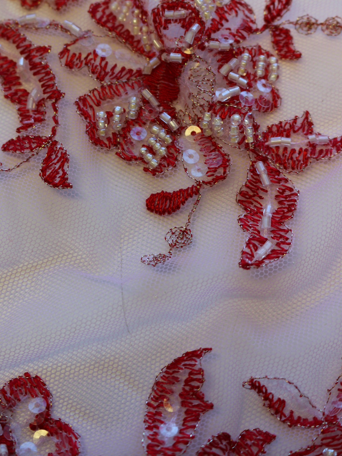 Tulpenrote Spitze - Chloe