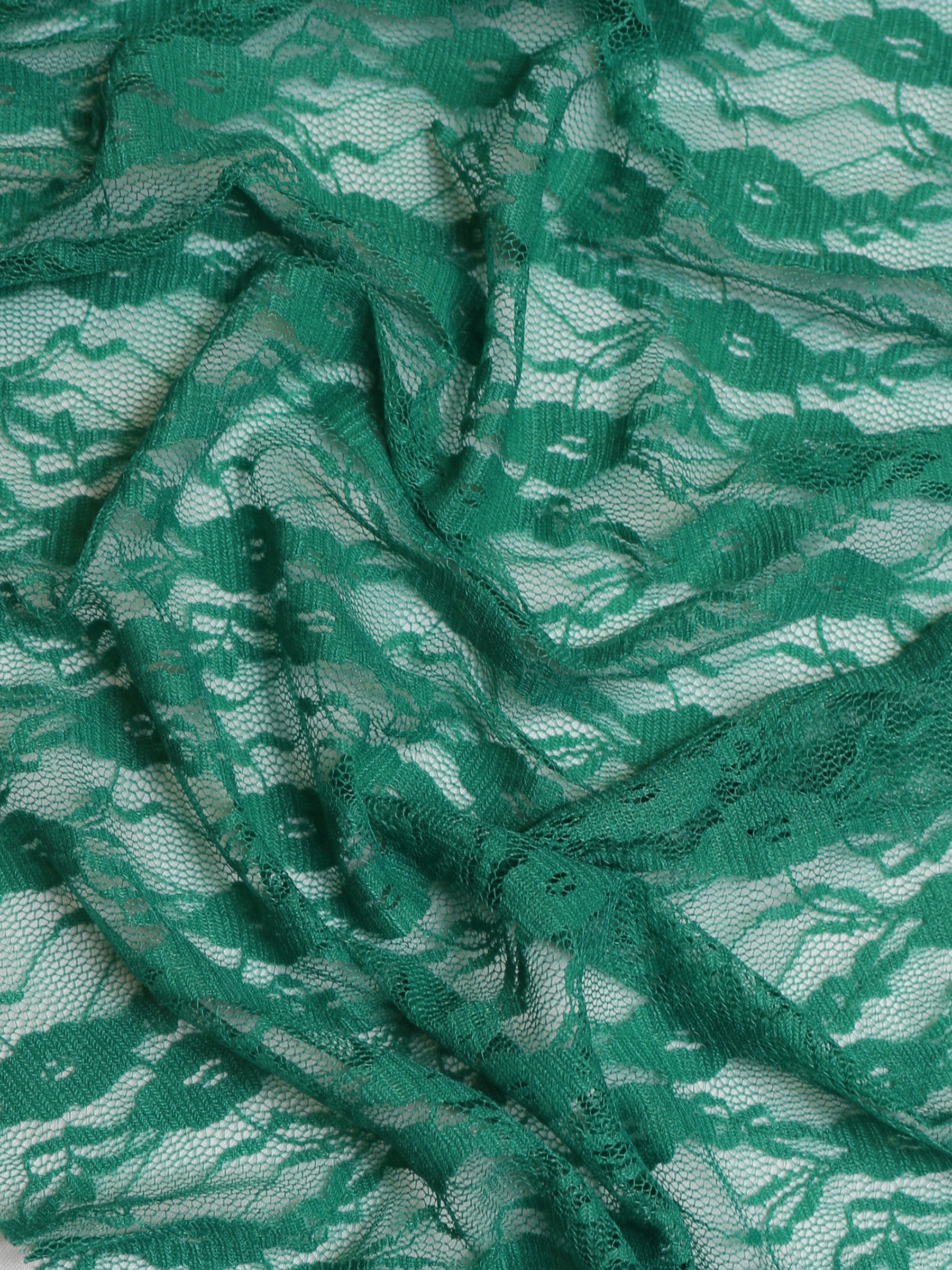 Jade-Stretch-Spitze – Yvonne