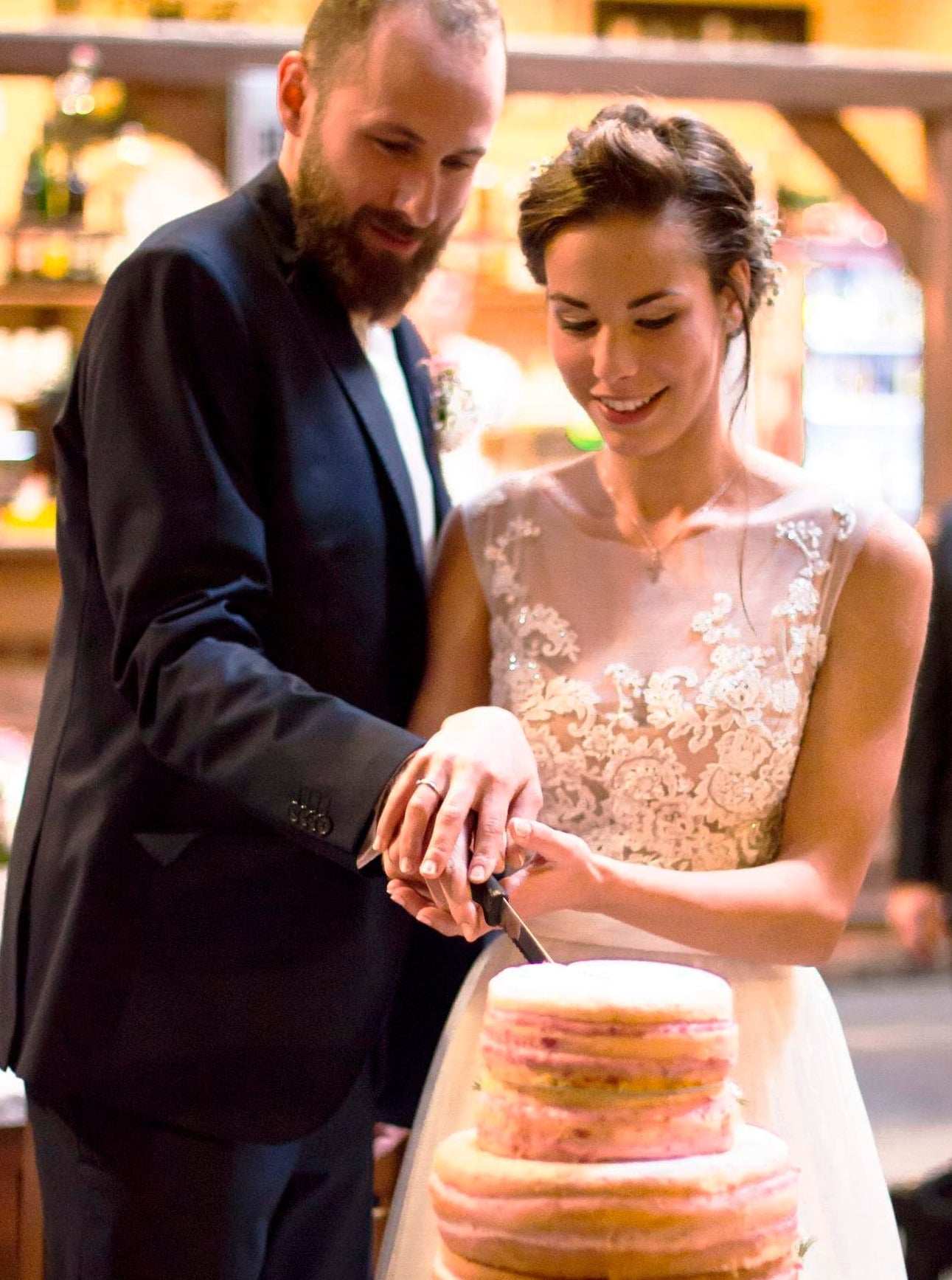 Elfenbeinfarbene Perlenspitze – Anoushka