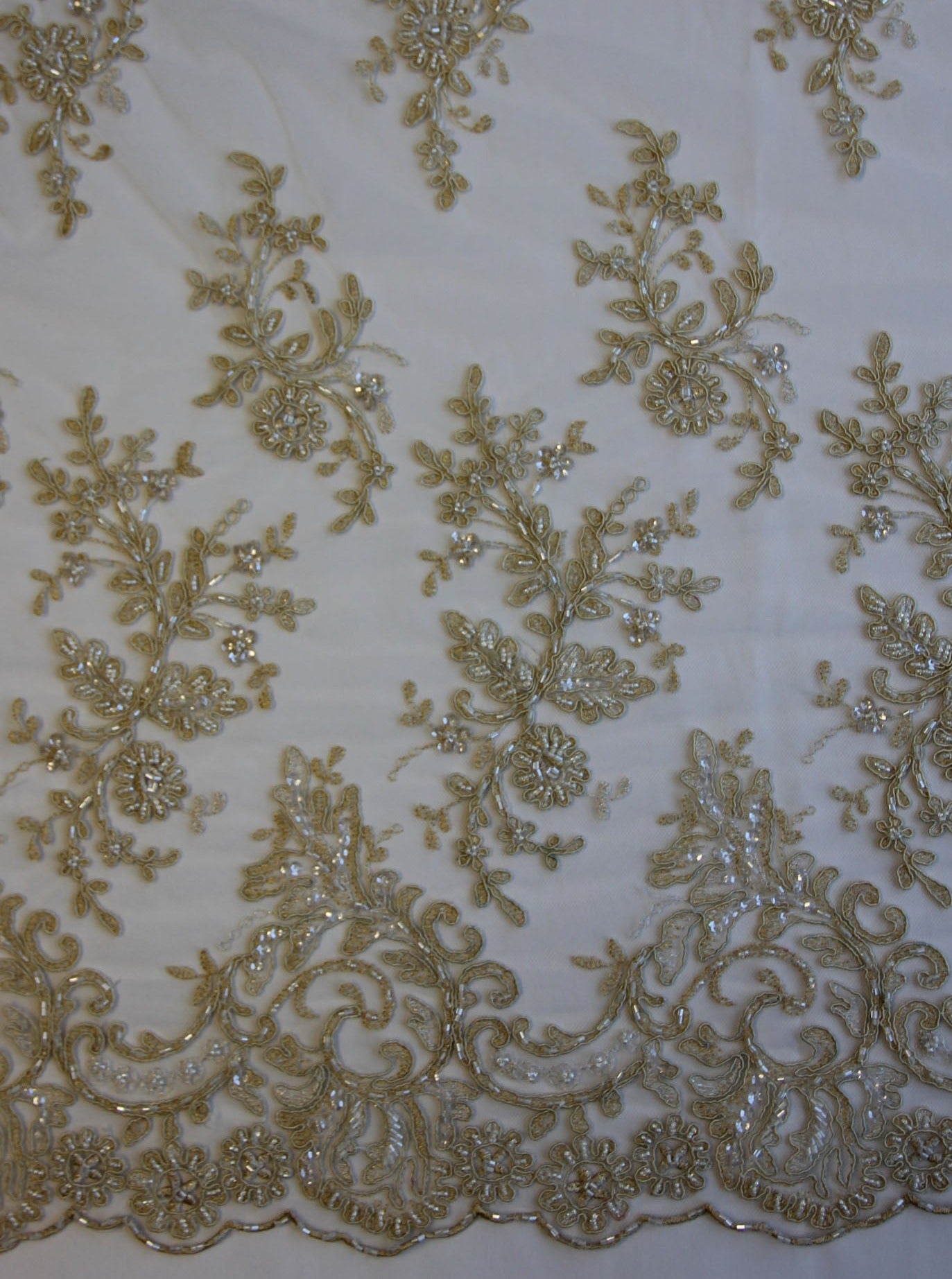 Sandbeige Spitze - Jessica
