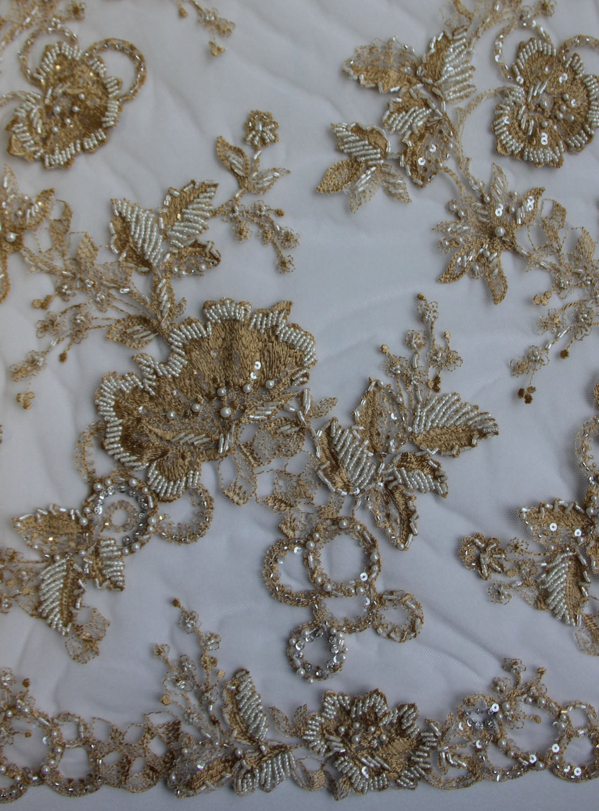 Sandbeige Spitze – Roberta