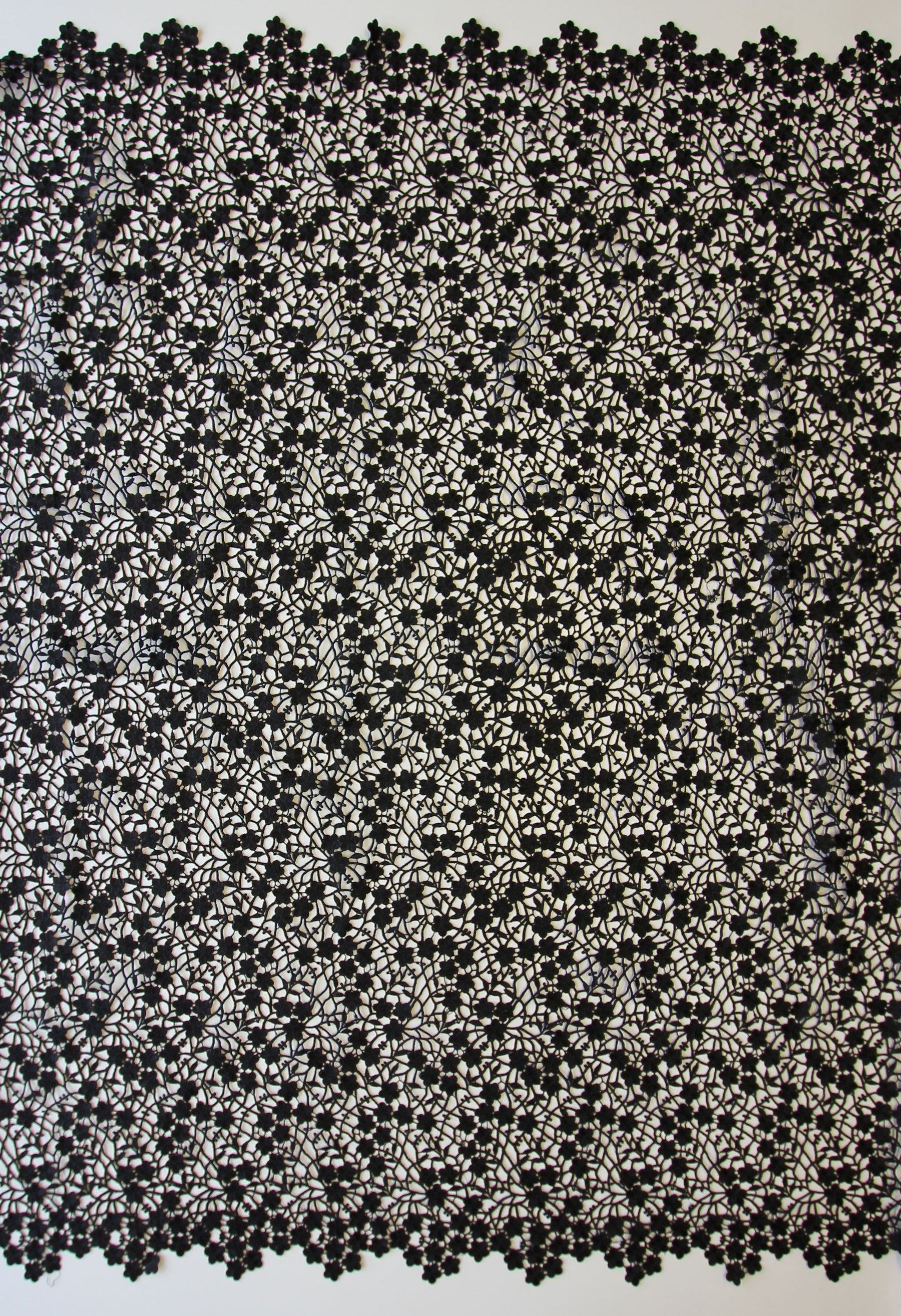 Schwarze Guipure-Spitze – Ebba