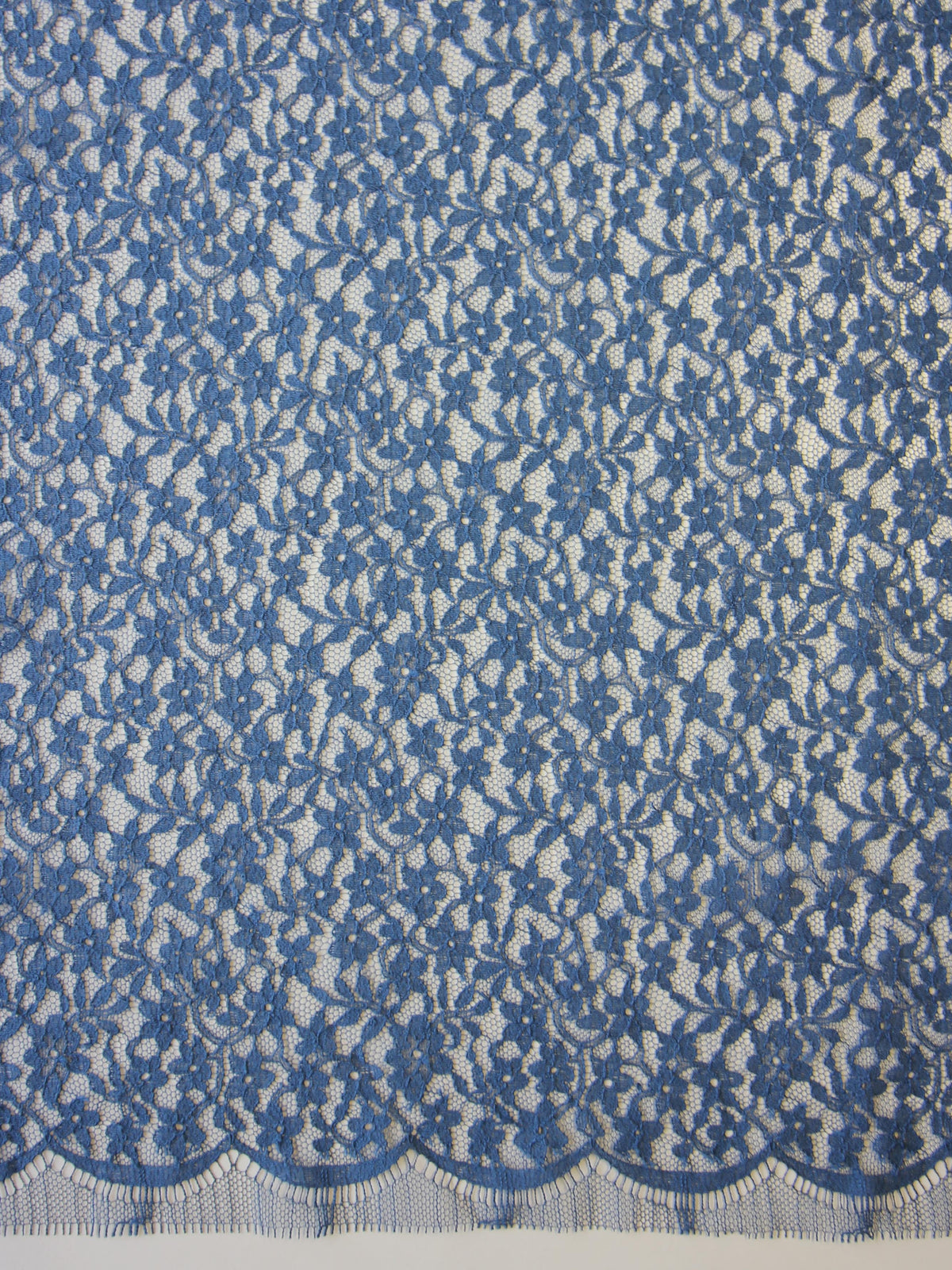 Blaue Chantilly-Spitze – Solange