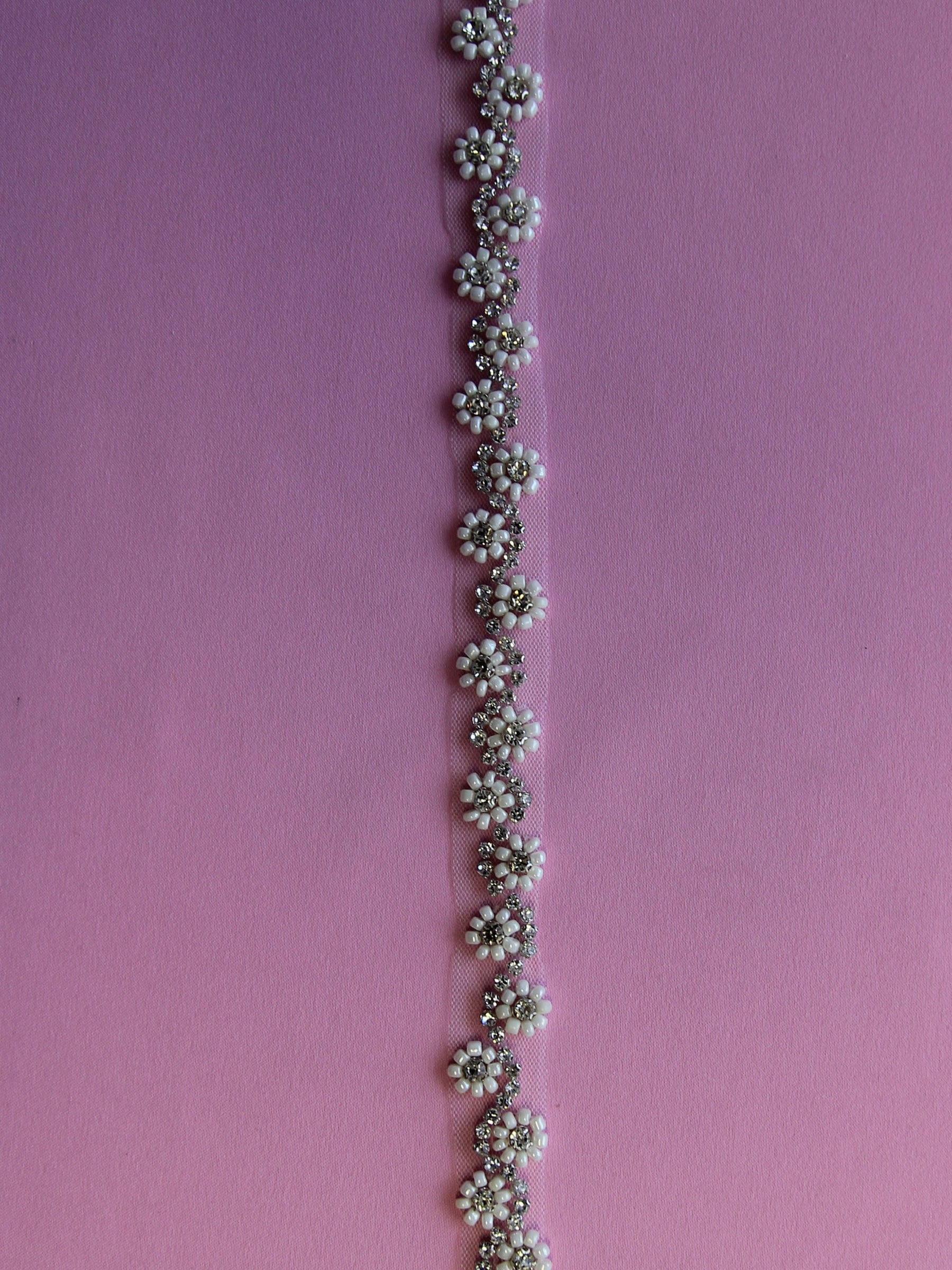 Kristallbesatz – Stockrose