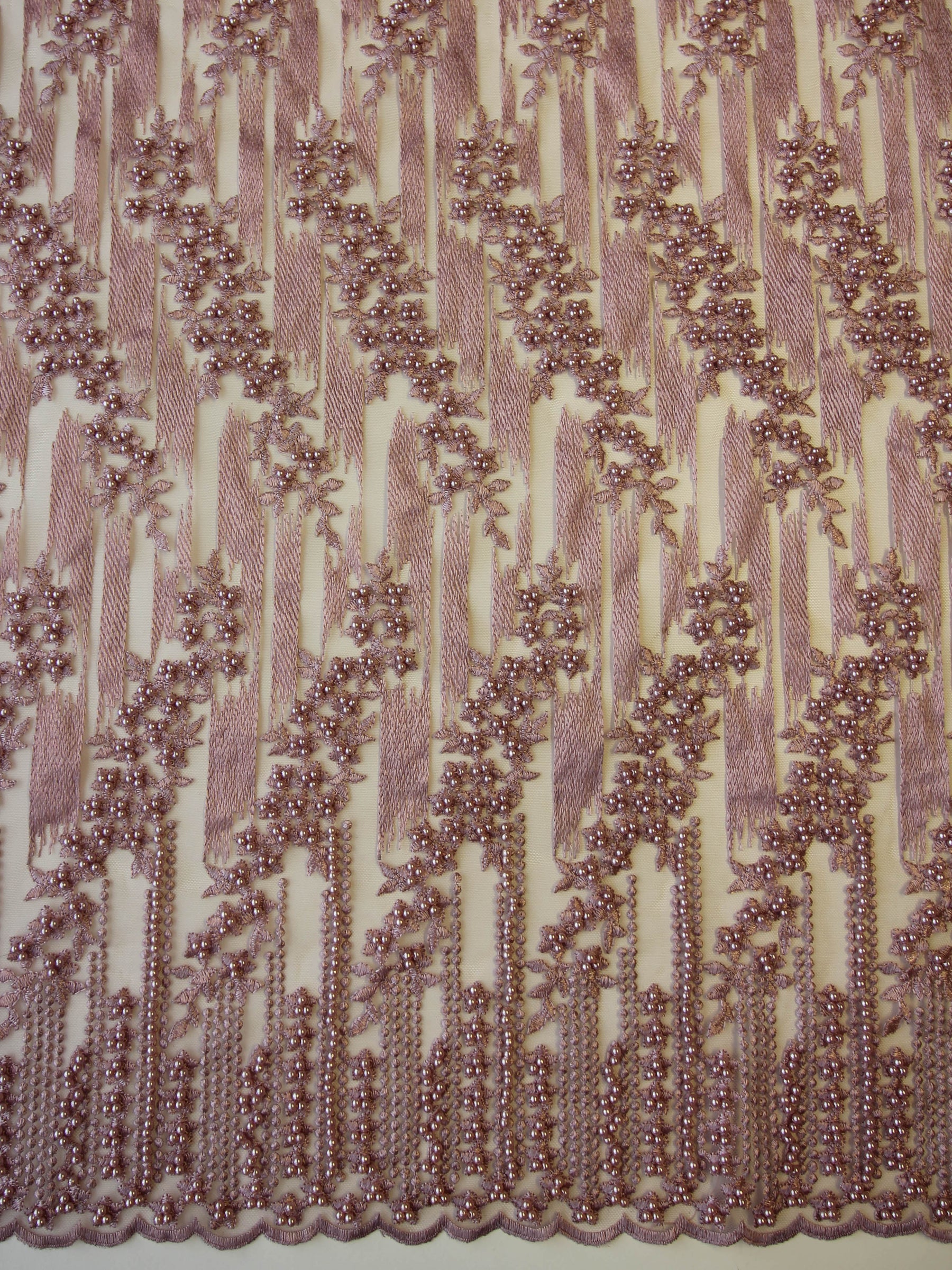Rosa Spitze - Luana