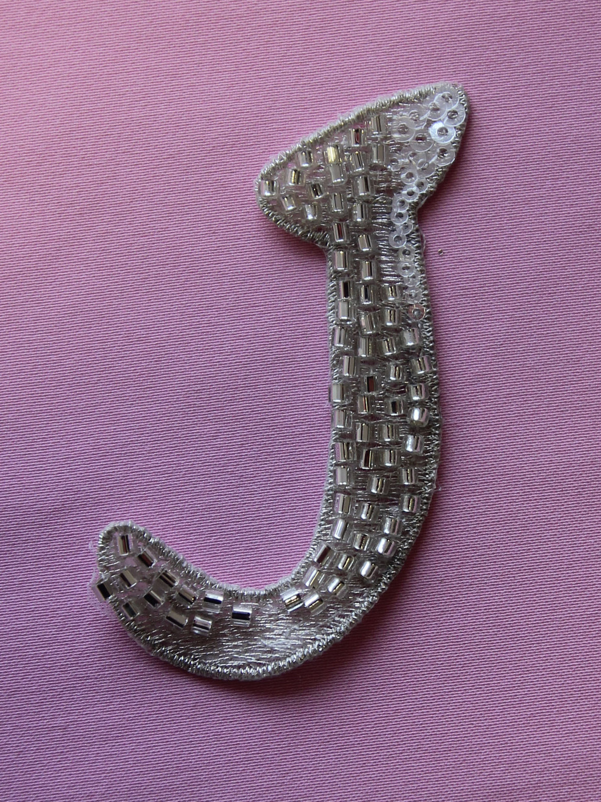 Perlenbuchstabe J