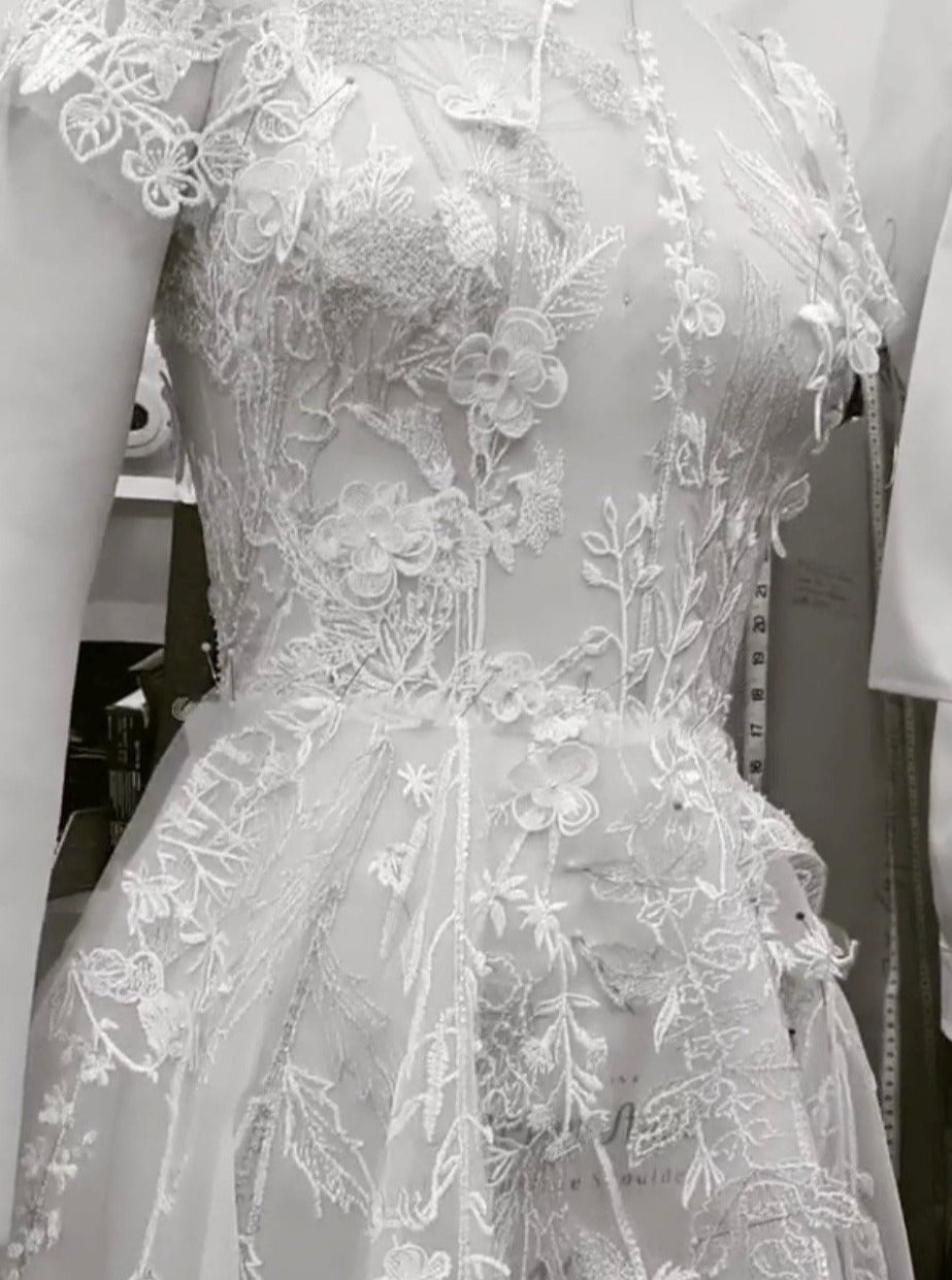 Elfenbeinfarbene 3D-Spitze – Fernando