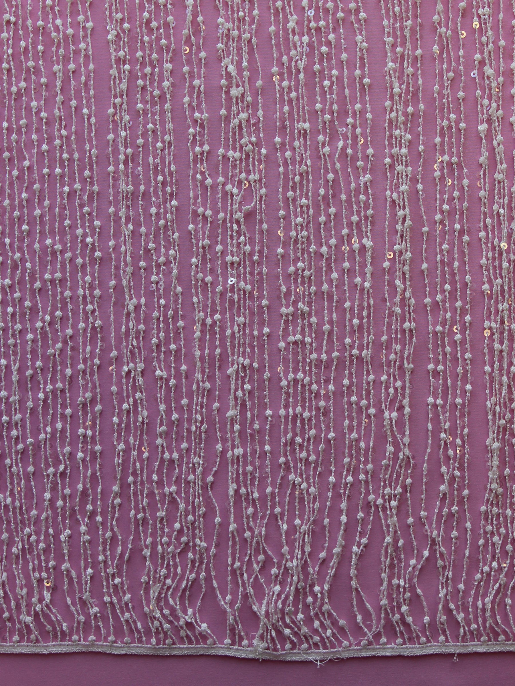 Elfenbeinfarbene Stickereispitze – Brinley