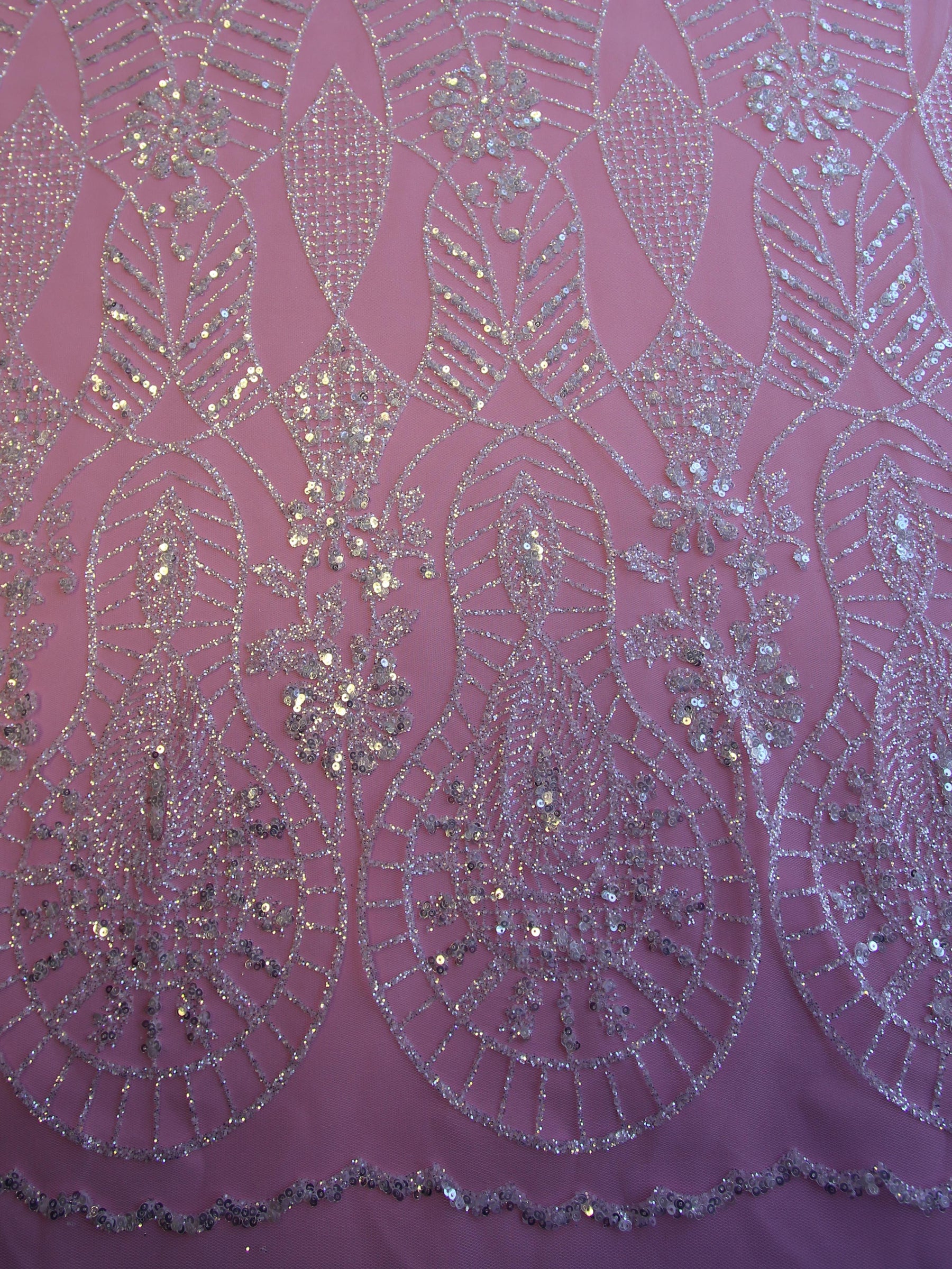 Elfenbeinfarbene Glitzerspitze – Whisper