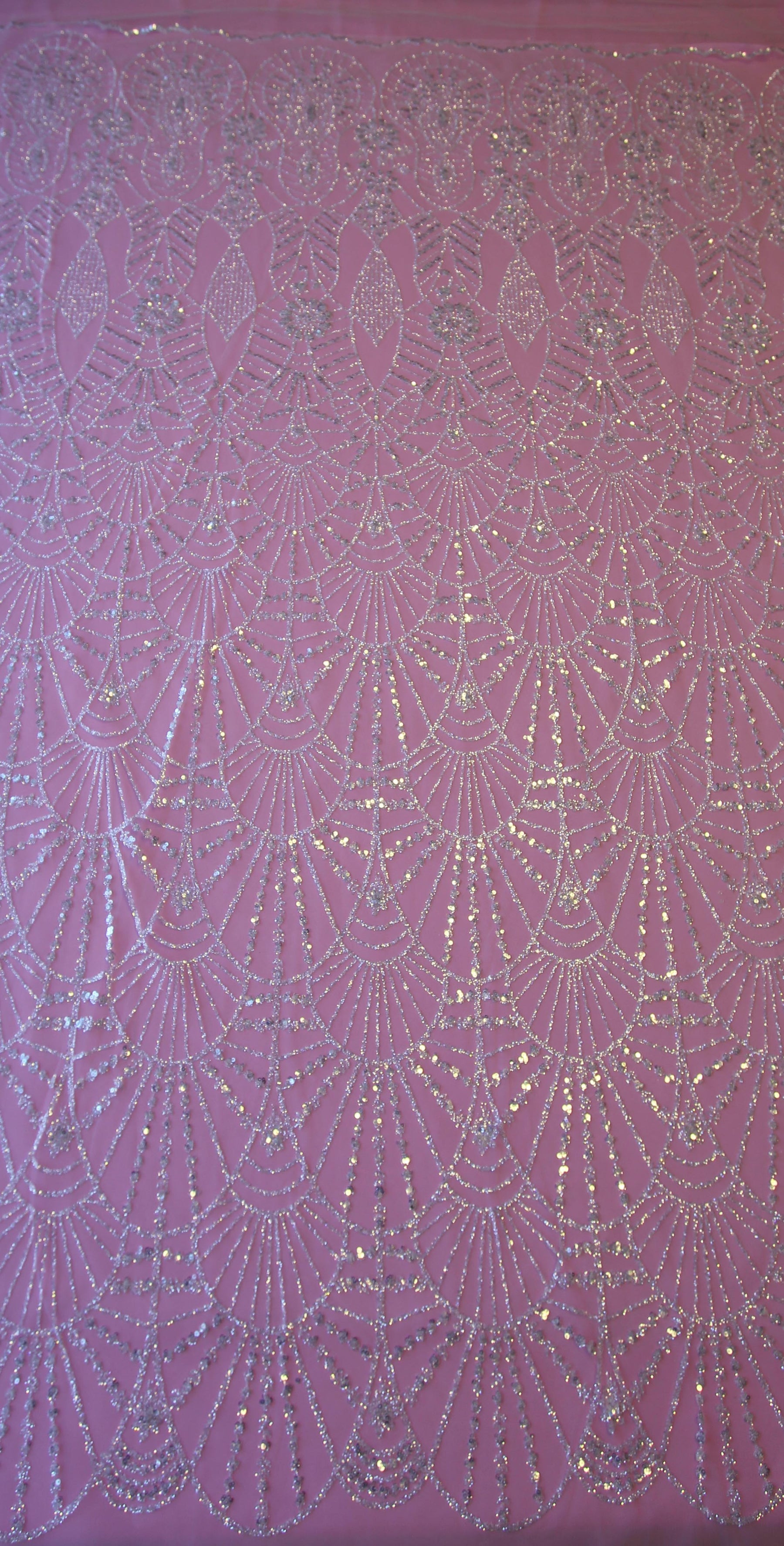 Elfenbeinfarbene Glitzerspitze – Whisper