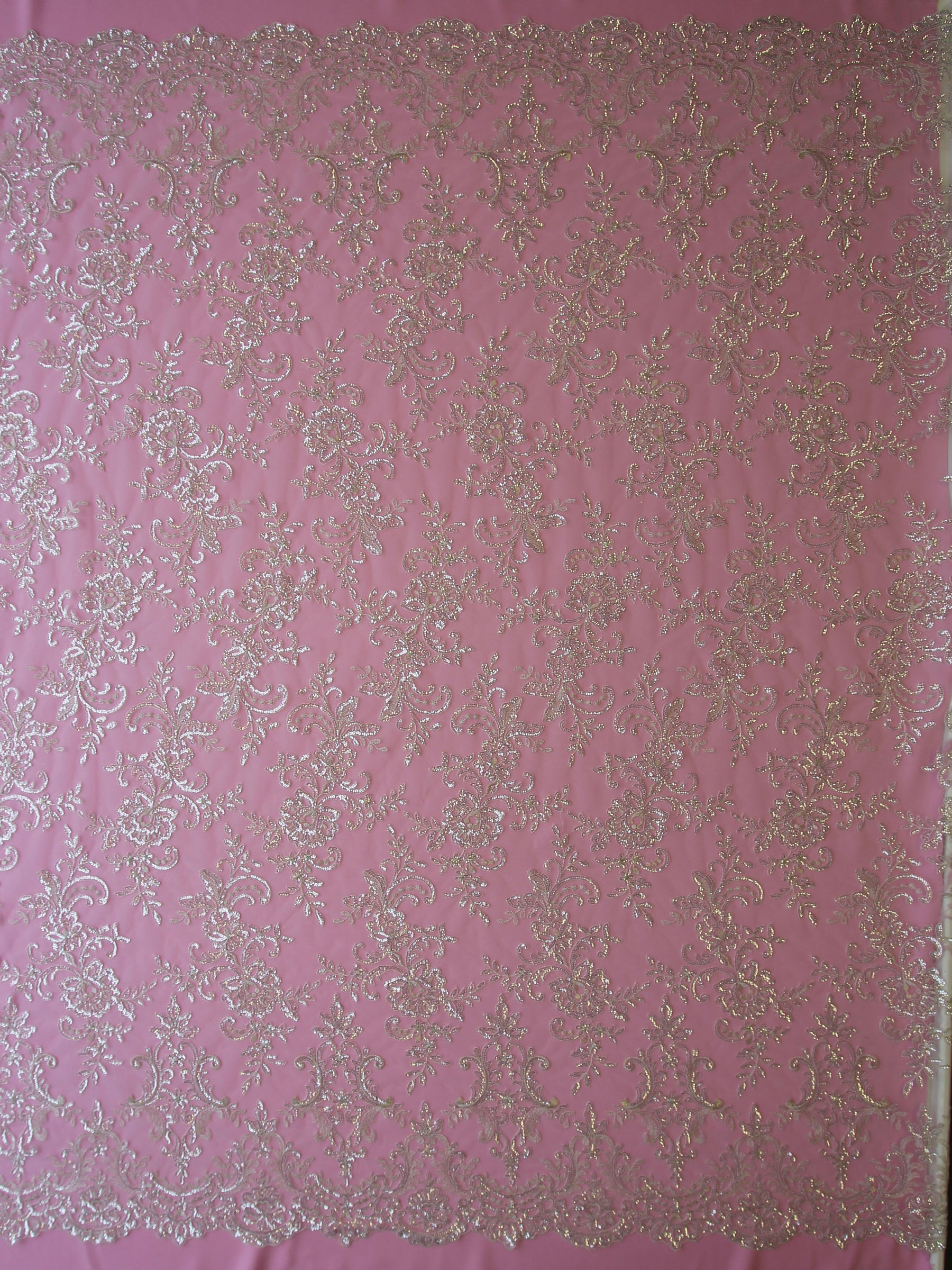 Elfenbeinfarbene Spitze im Vintage-Stil – Robyn