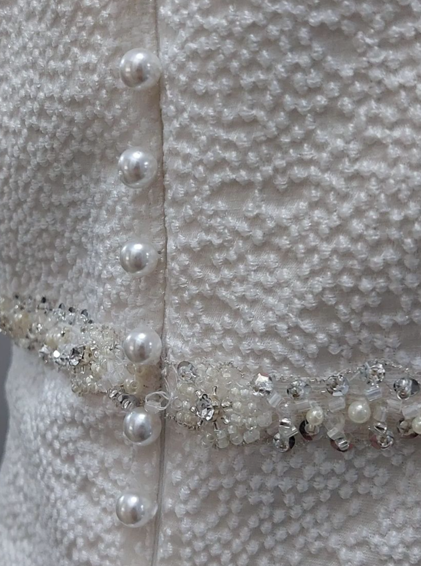 Elfenbeinfarbener Jacquard-Punktstoff – Joviality