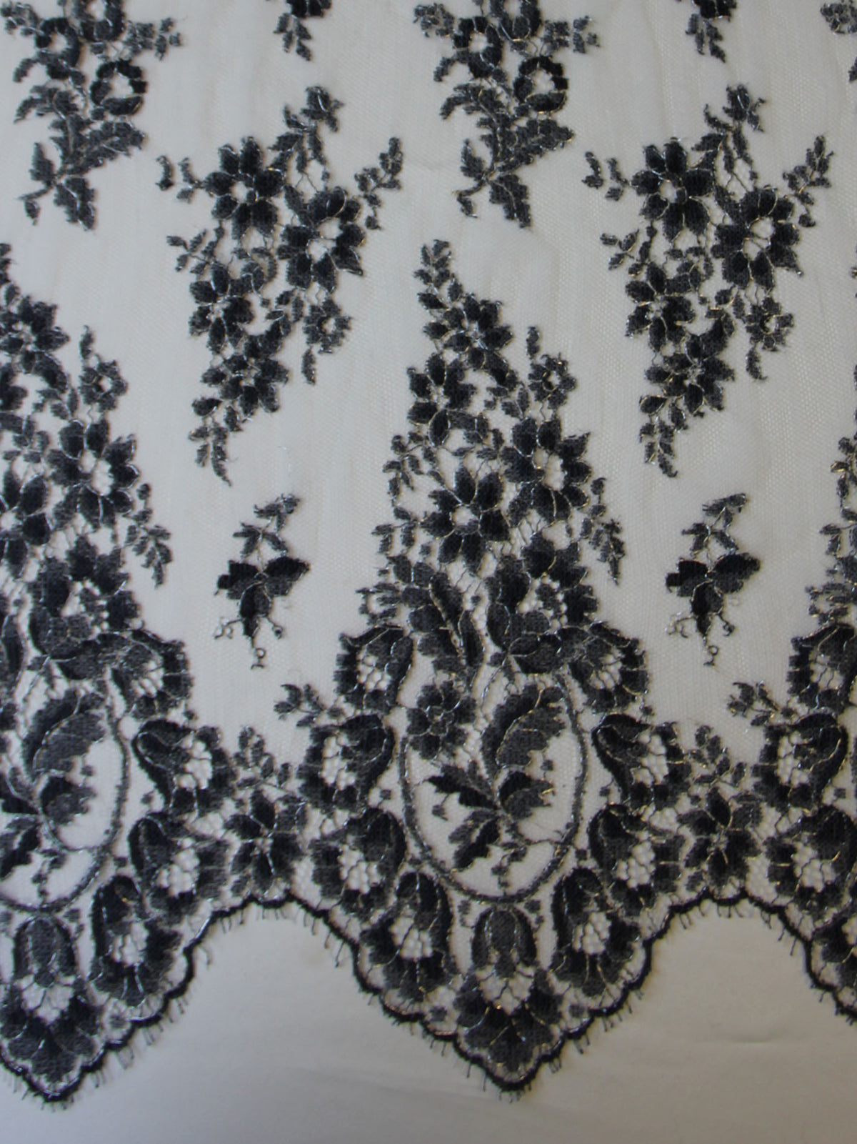 Marineblaue Spitze – Wendy