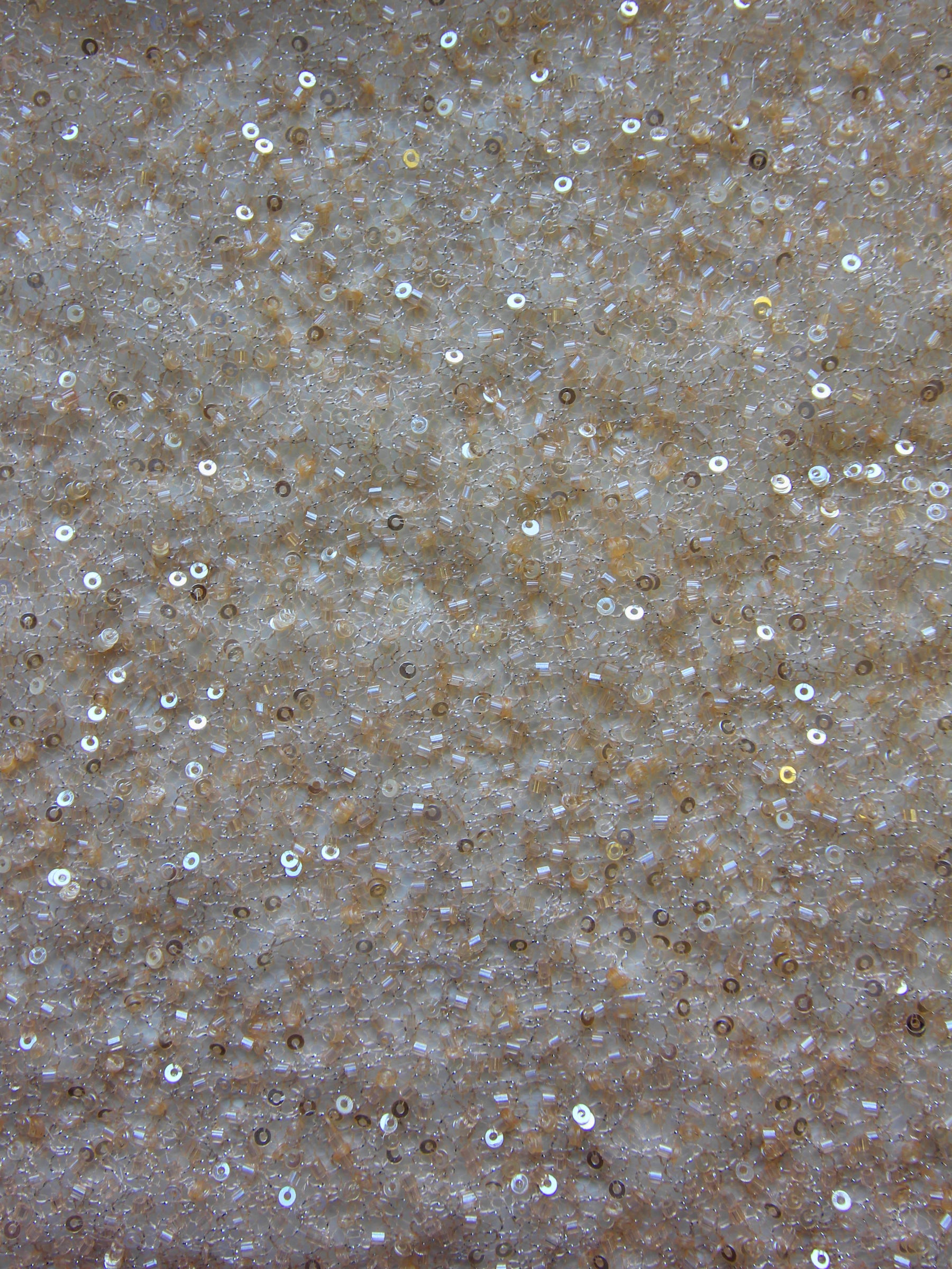 Nudefarbene Perlenspitze – Britte
