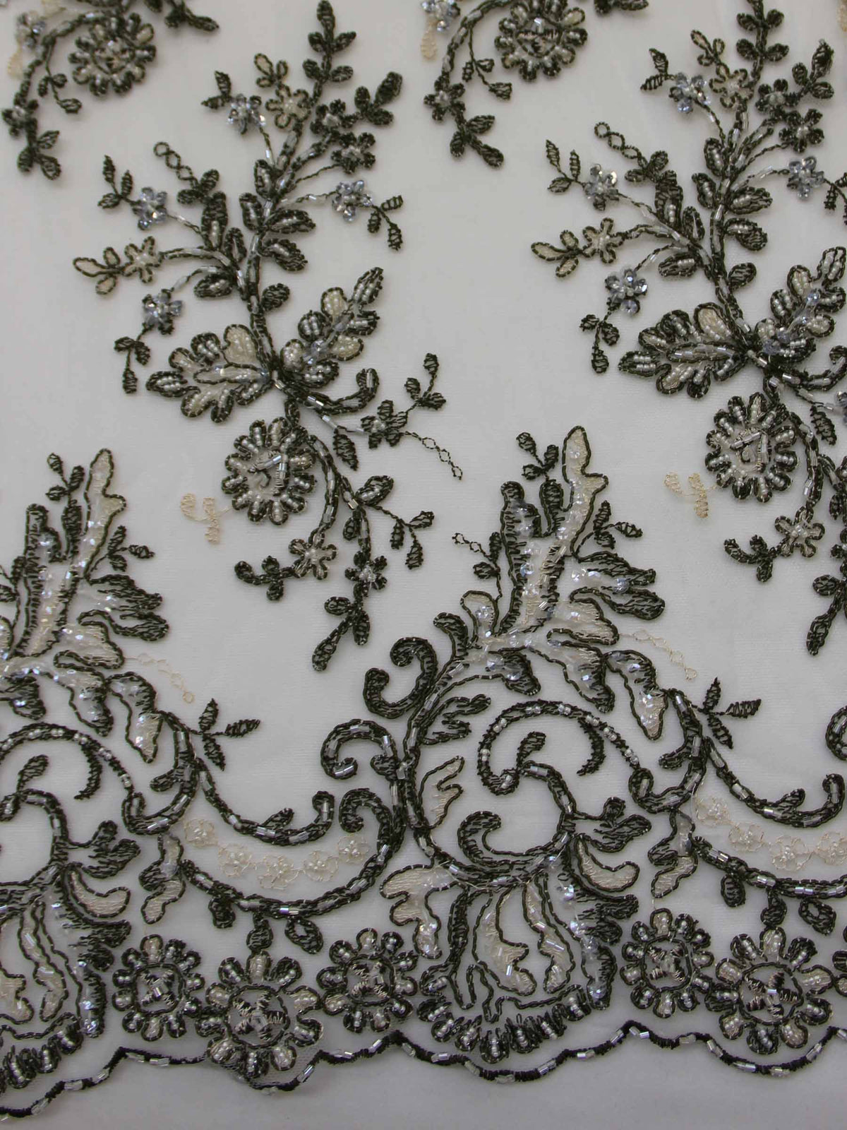 Olivgrüne Spitze – Jessica