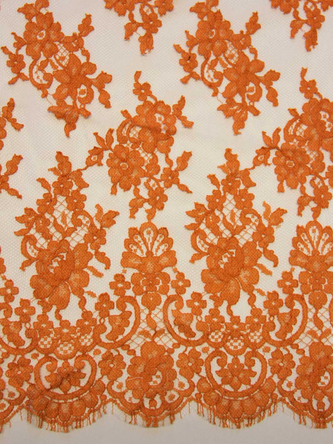 Frische orangefarbene Spitze – Natasha