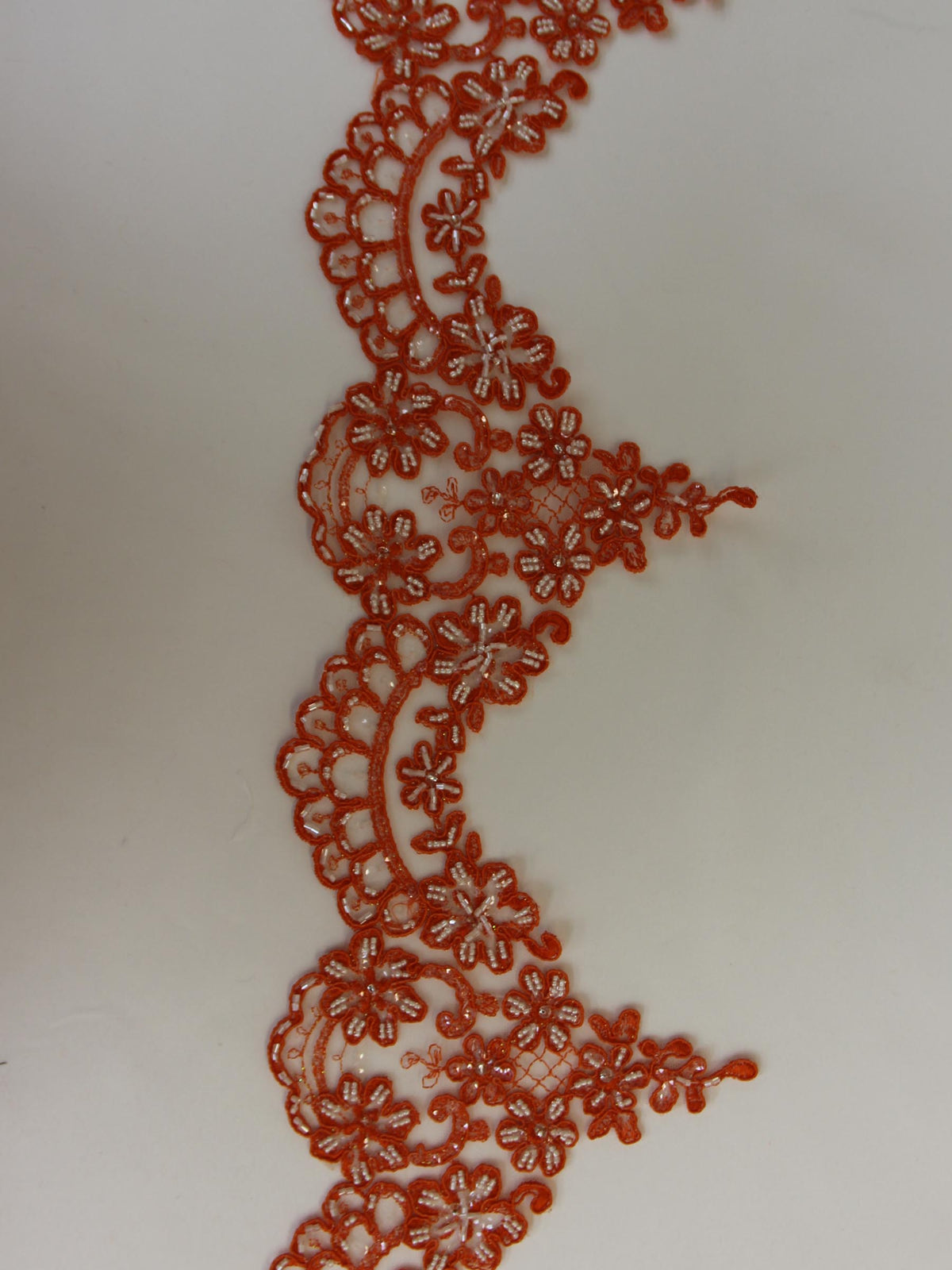 Spitzenbesatz in frischem Orange – Alexandra