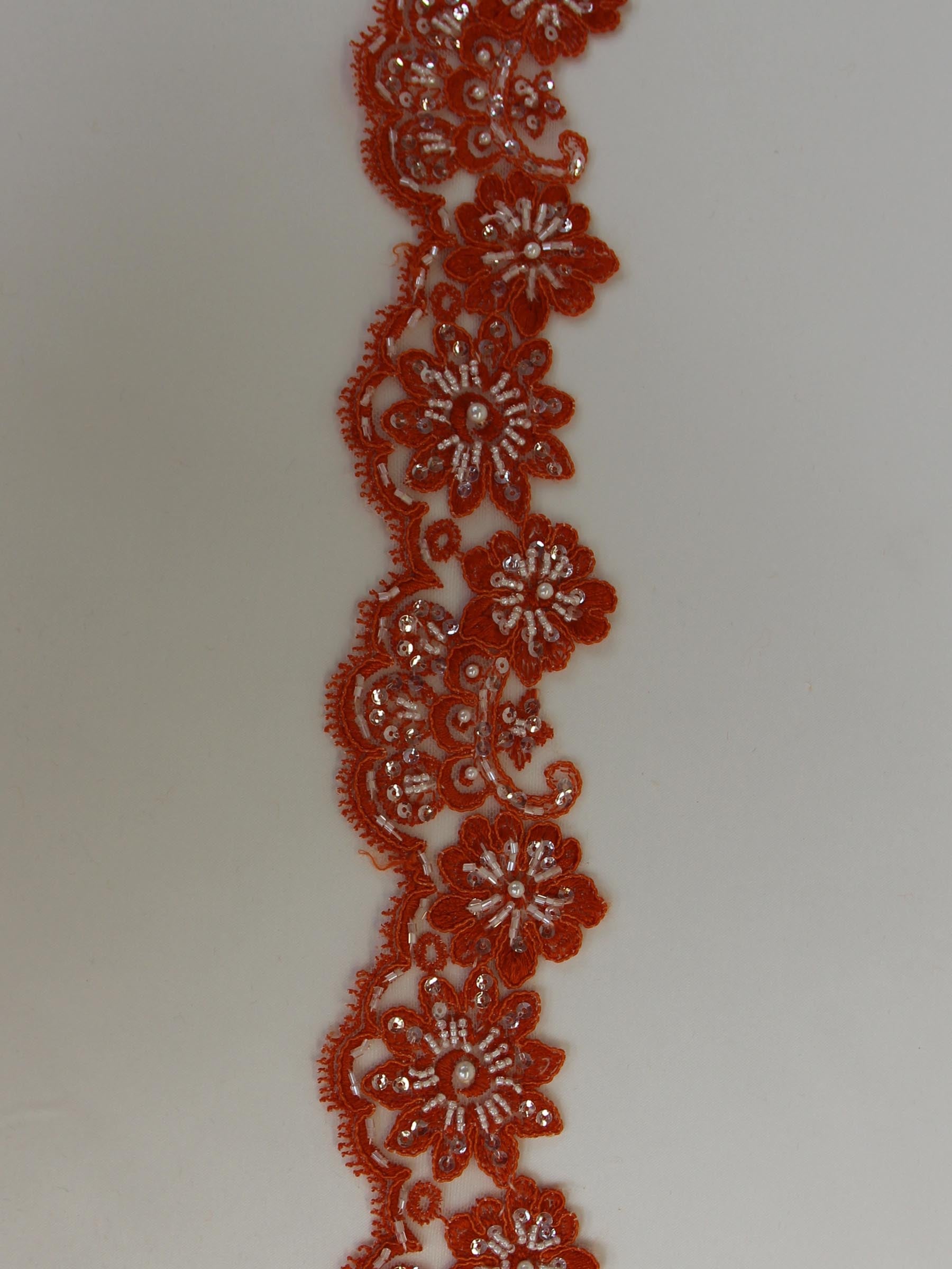 Spitzenbesatz in frischem Orange – Sheila