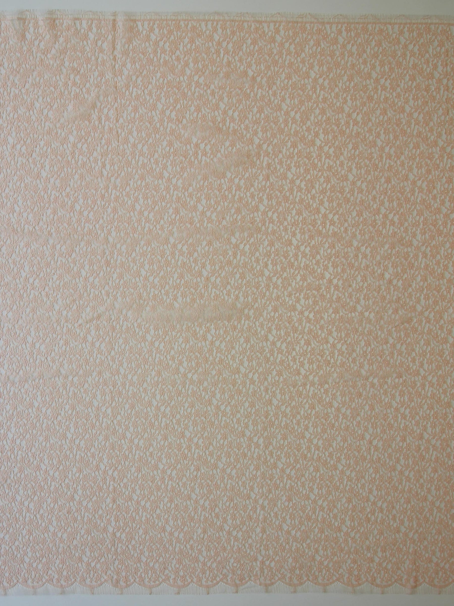 Rosa Chantilly-Spitze – Solange