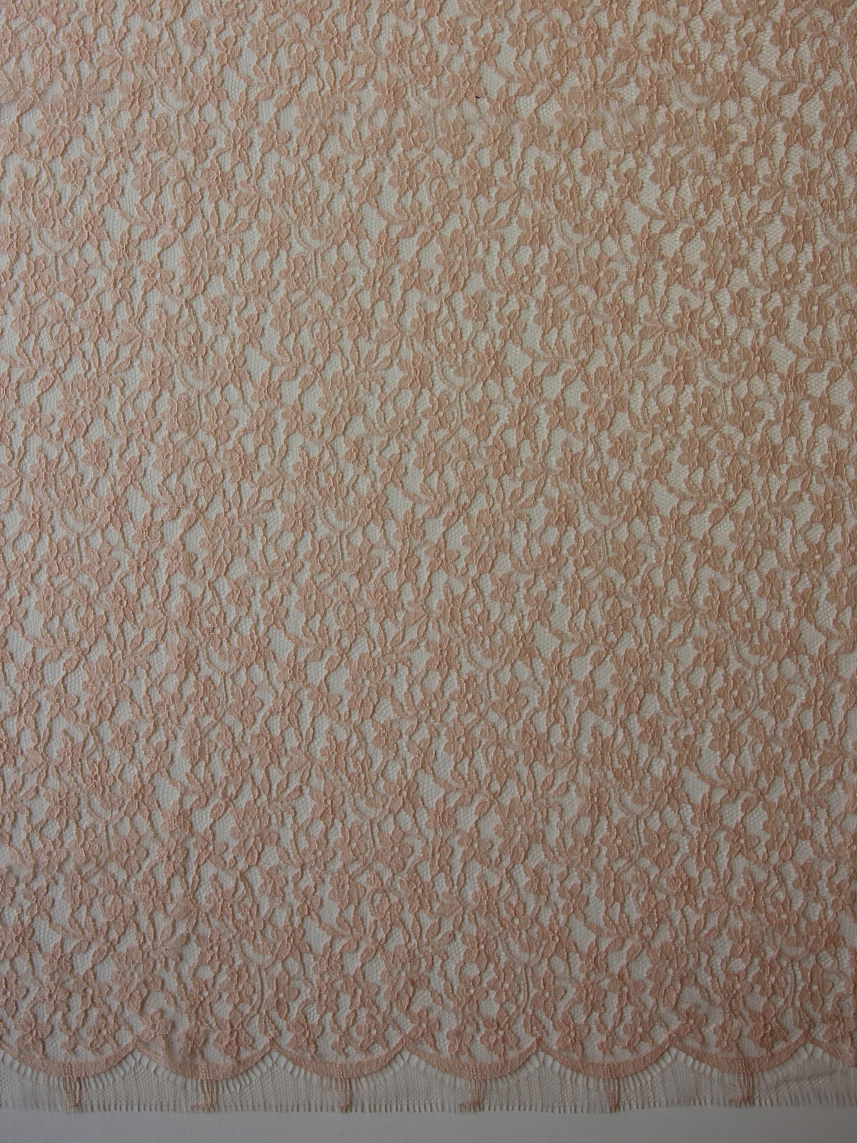 Rosa Chantilly-Spitze – Solange