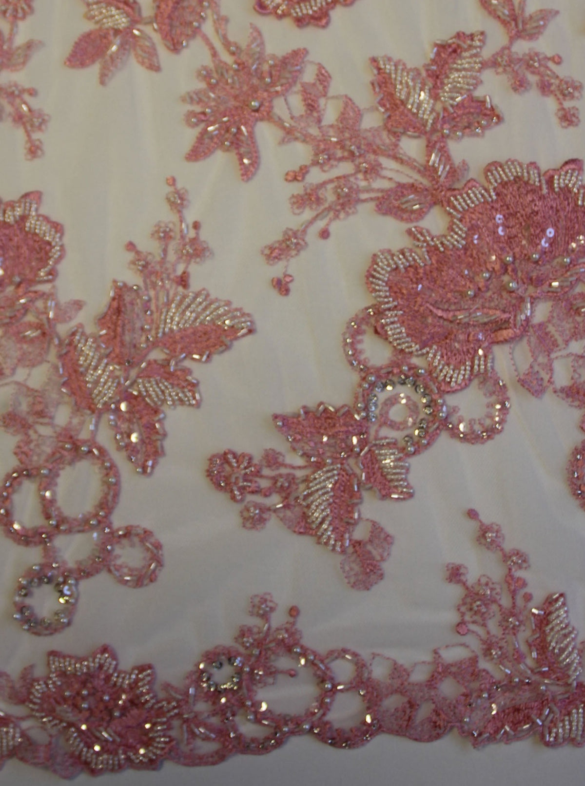 Pfingstrosenrosa Spitze - Roberta