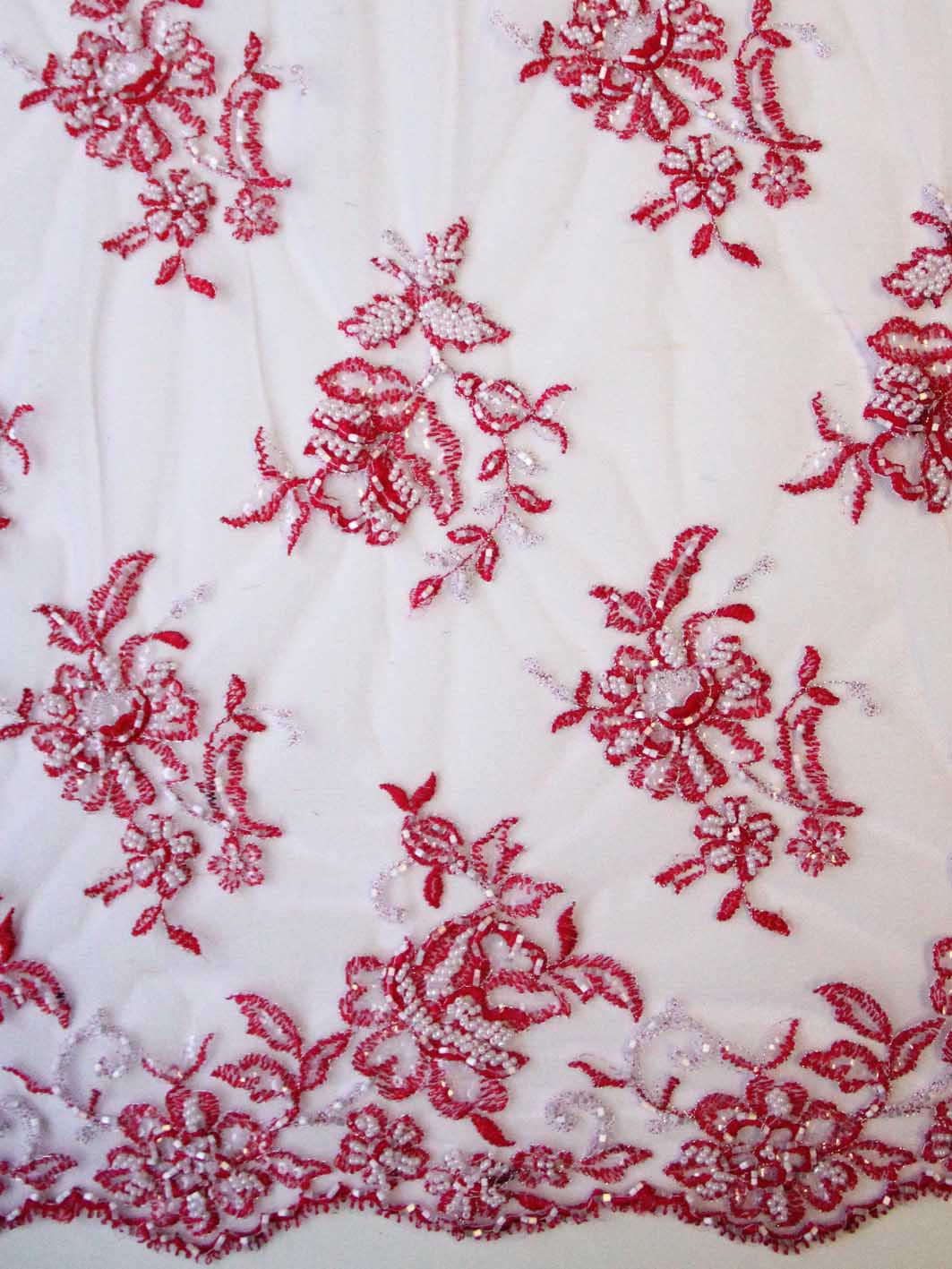 Tulpenrote Spitze - Chloe