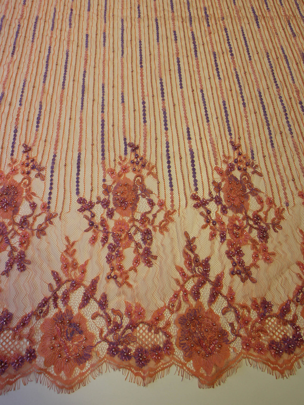 Rosa Raschelspitze mit Perlen - Xanthe