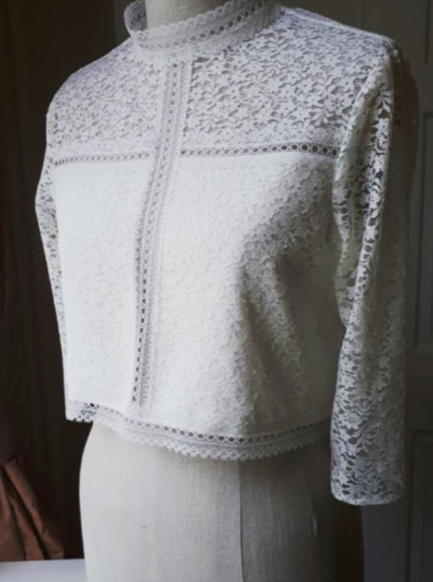 Elfenbeinfarbene Chantilly-Spitze – Solange