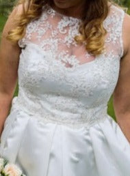 Elfenbeinfarbene Perlenspitze – Anoushka