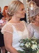 Elfenbeinfarbene Glitzerspitze – Elise