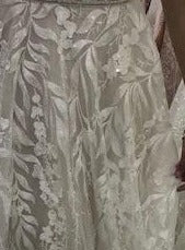 Elfenbeinfarbene bestickte Spitze – Tuva