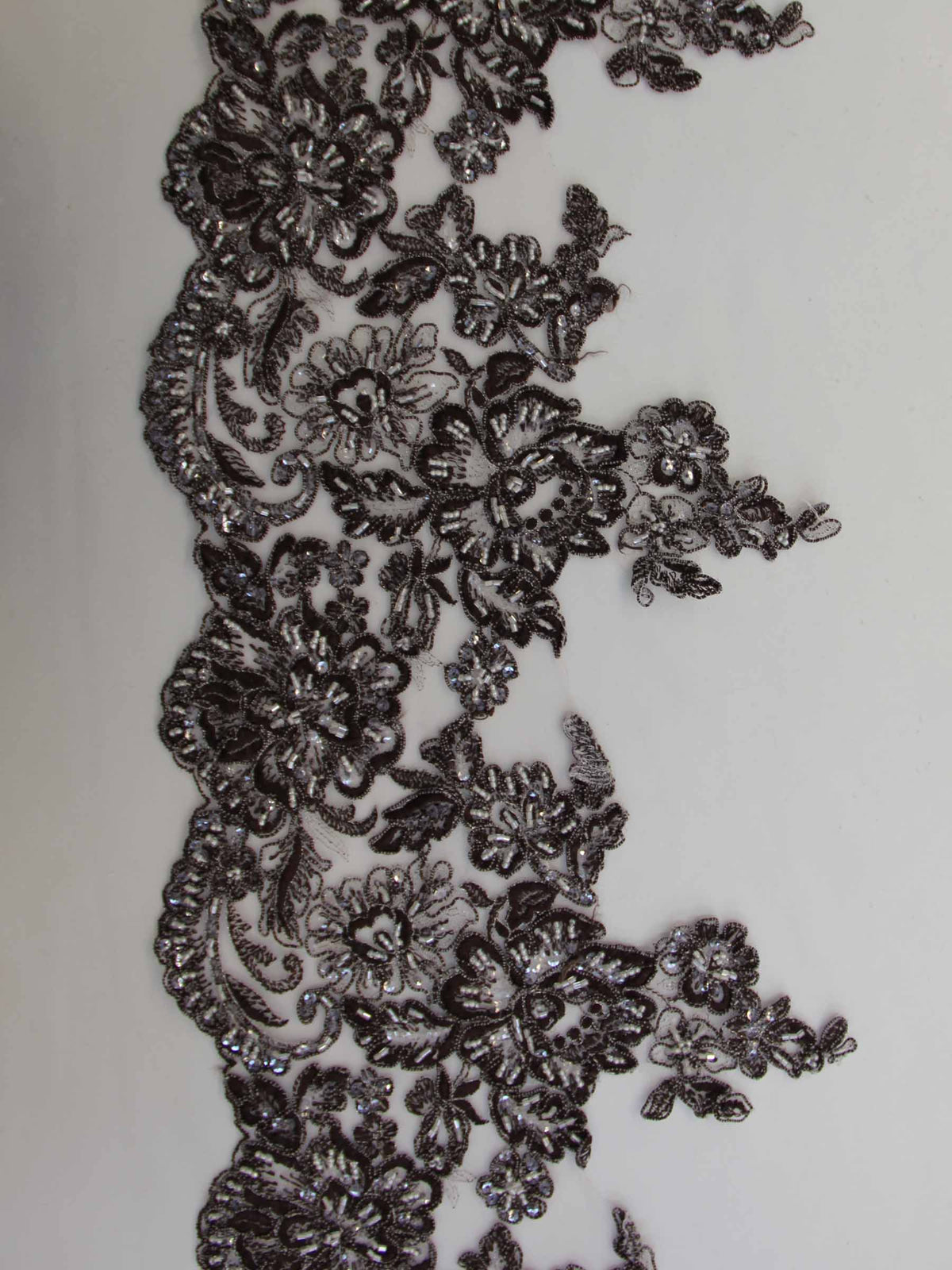 Espressobrauner Spitzenbesatz – Victoria