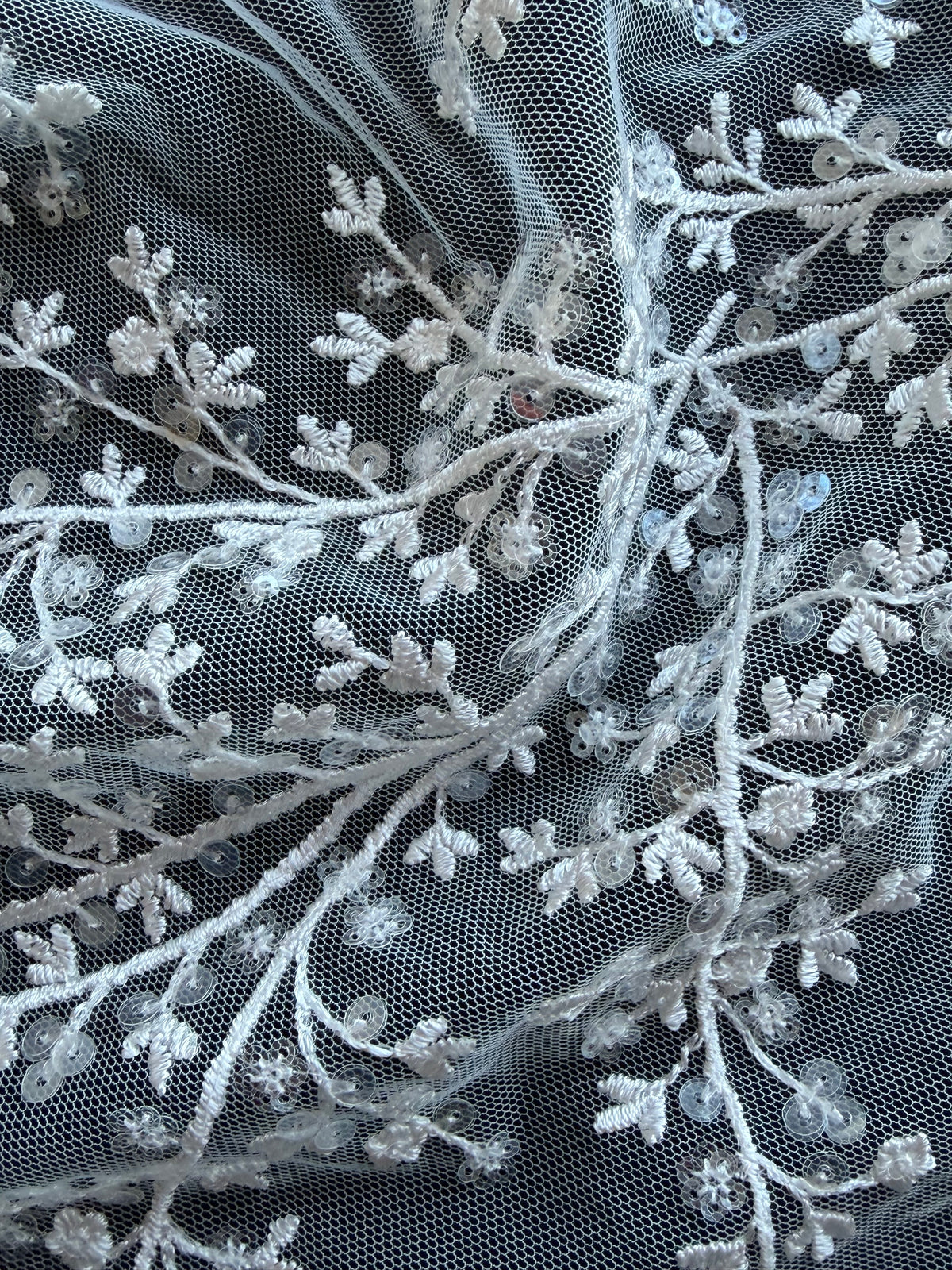 Elfenbeinfarbene Paillettenspitze - EB3065