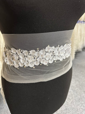 3D-Elfenbeinspitzenbesatz - Ragmuffin