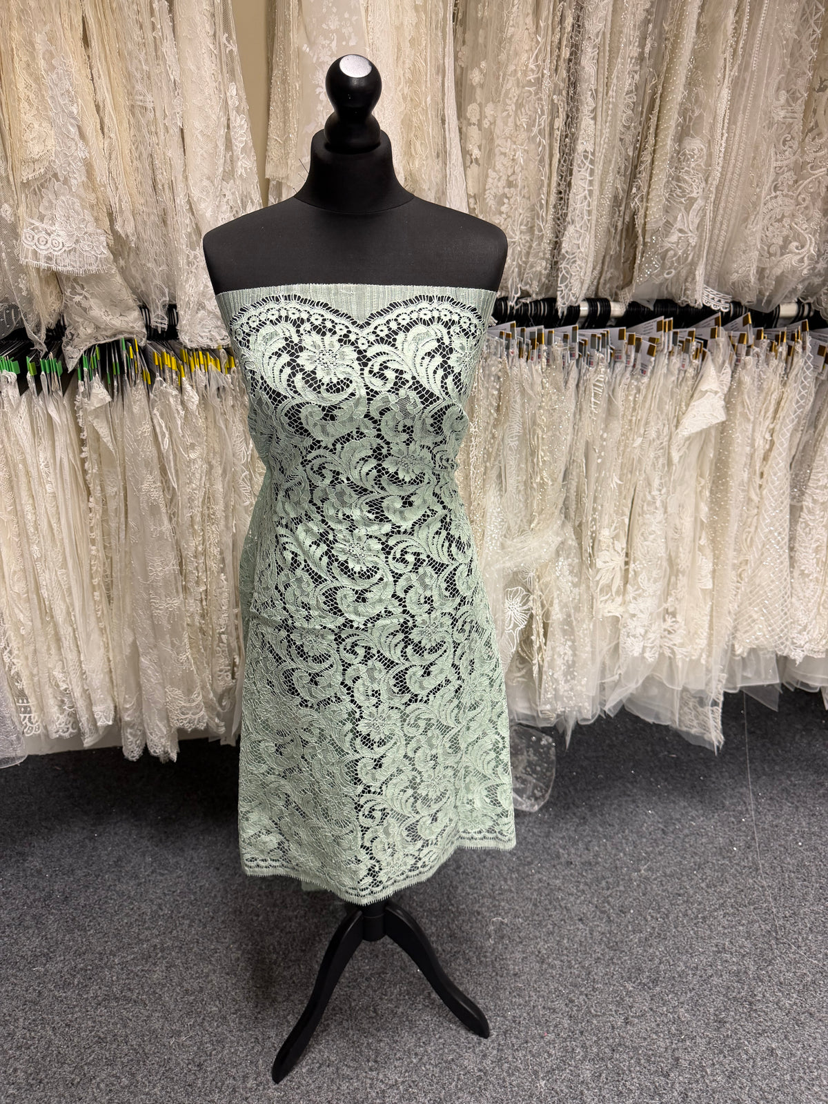 Celadon Green Chantilly Lace - P244